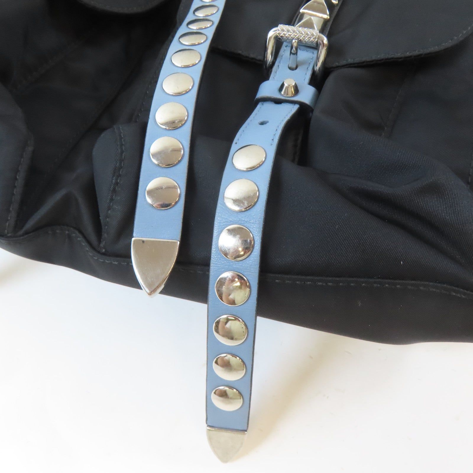 PRADA 尼龍Backpack銀扣背包黑色