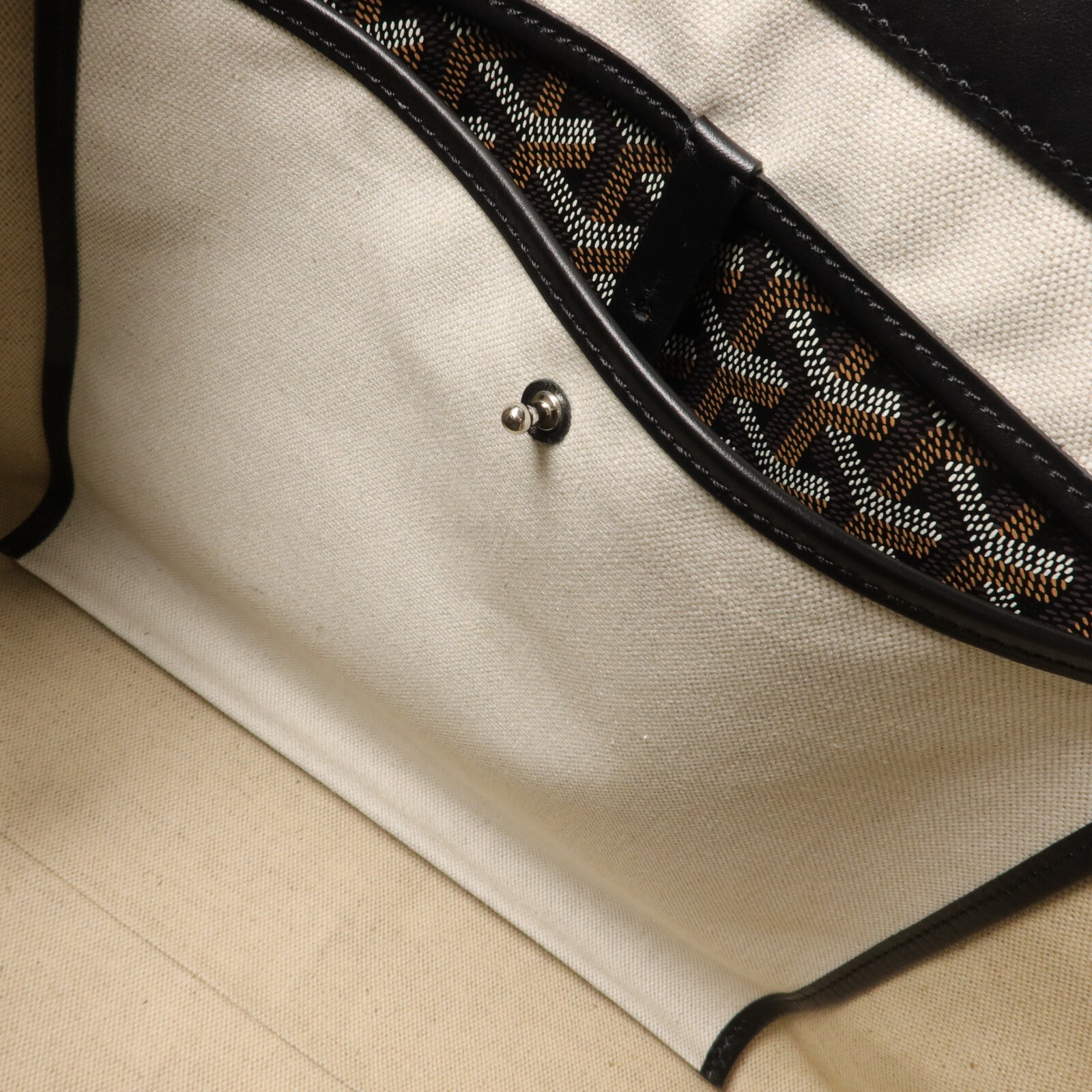 GOYARD 牛皮皮革/塗層帆布Bellechasse Biaude PM肩背袋