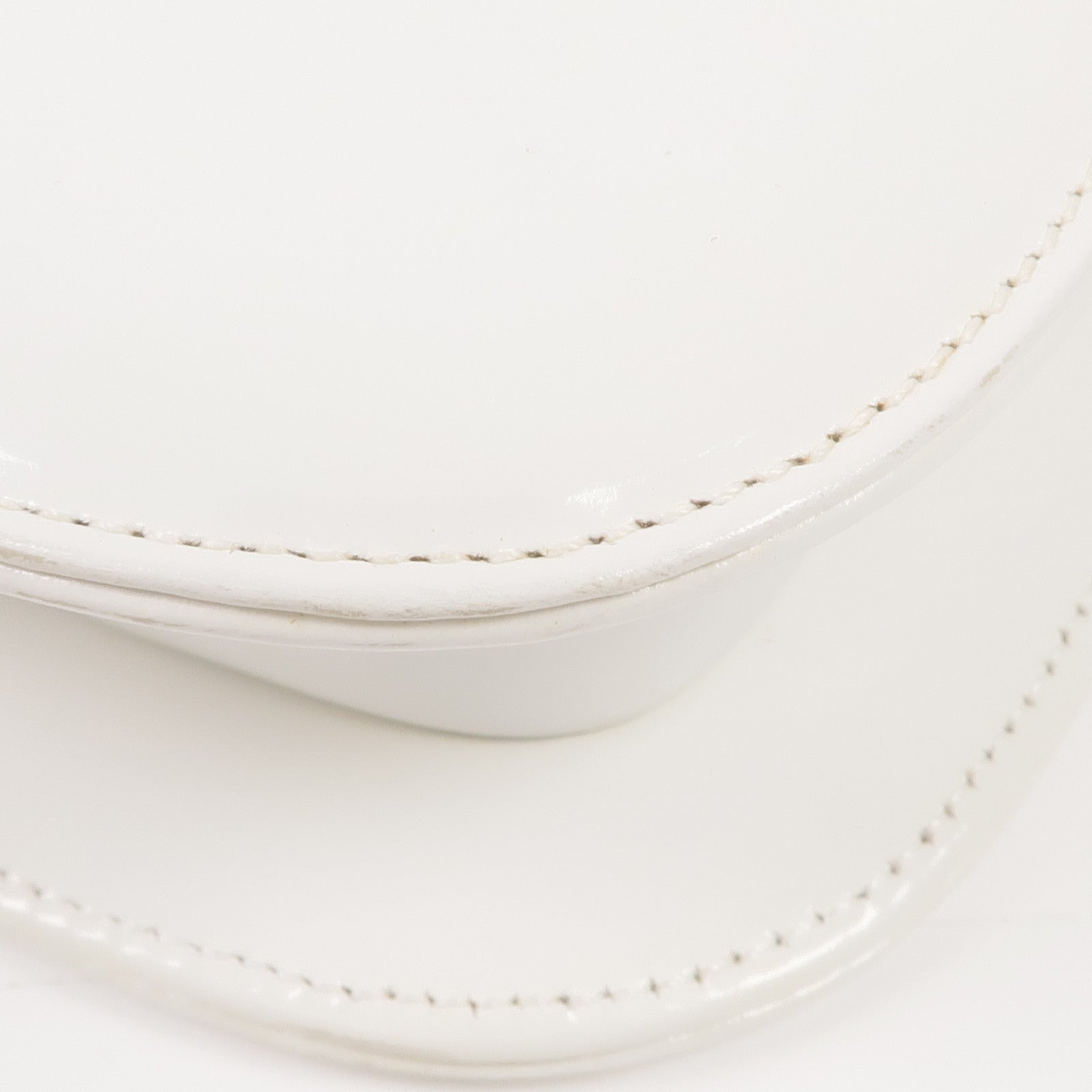 PRADA 【激減優惠】漆皮皮革Shoulder Bag銀扣肩背袋