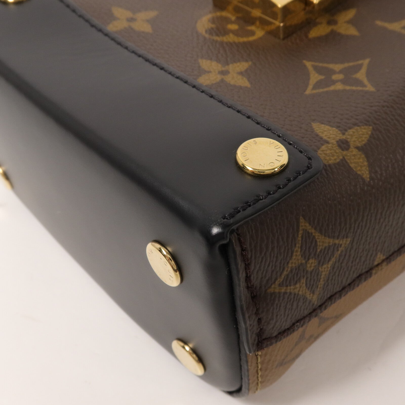 LOUIS VUITTON Monogram Reverse Bento Box手挽肩背兩用袋