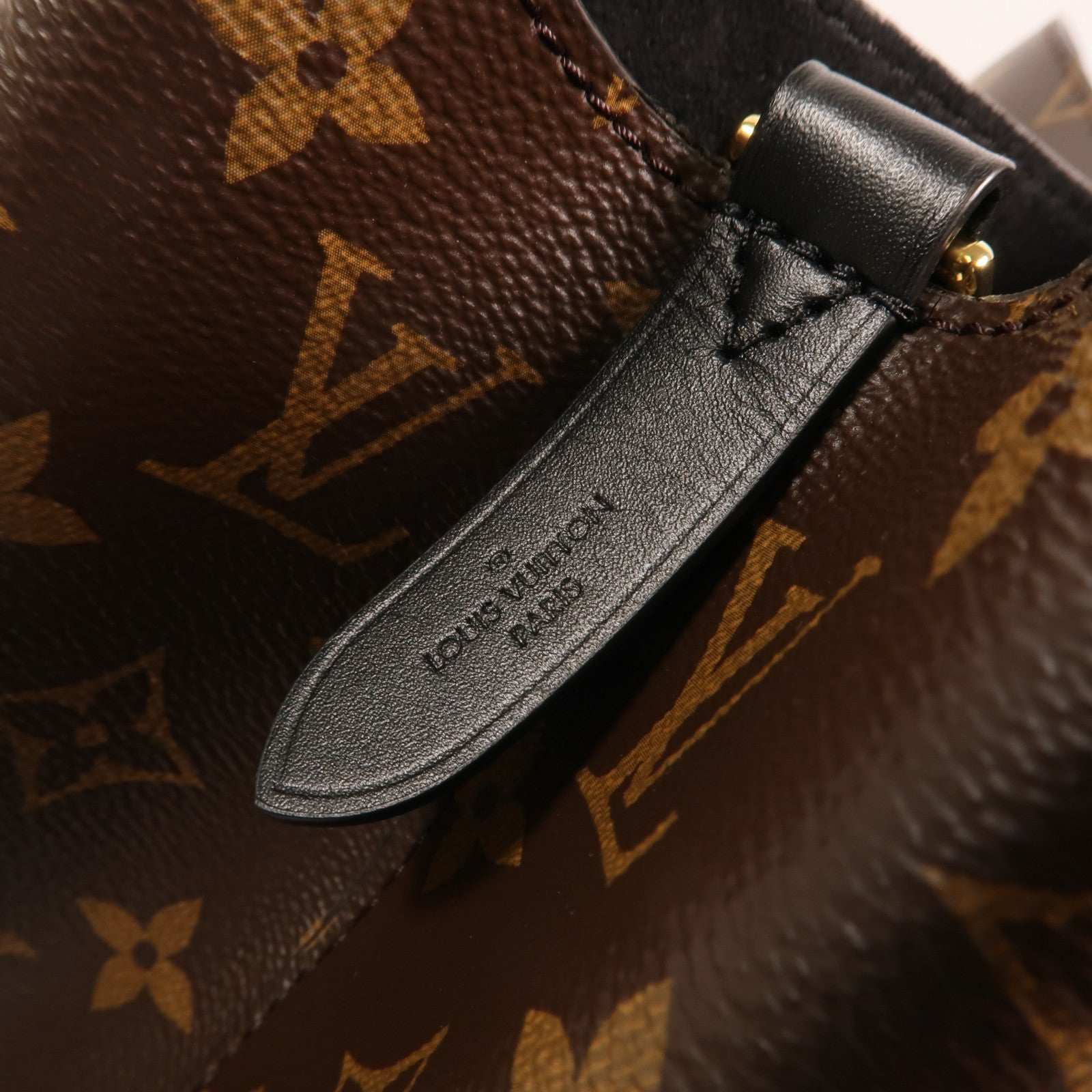 LOUIS VUITTON Monogram Neo Noe MM金扣肩背袋