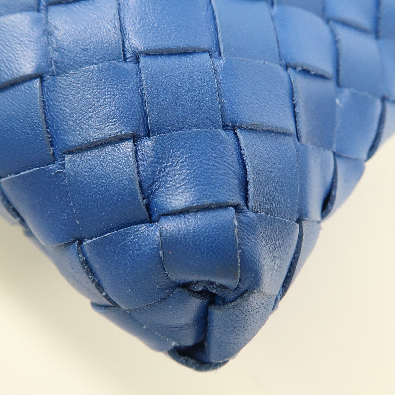 BOTTEGA VENETA 牛皮皮革Crossbody肩背袋