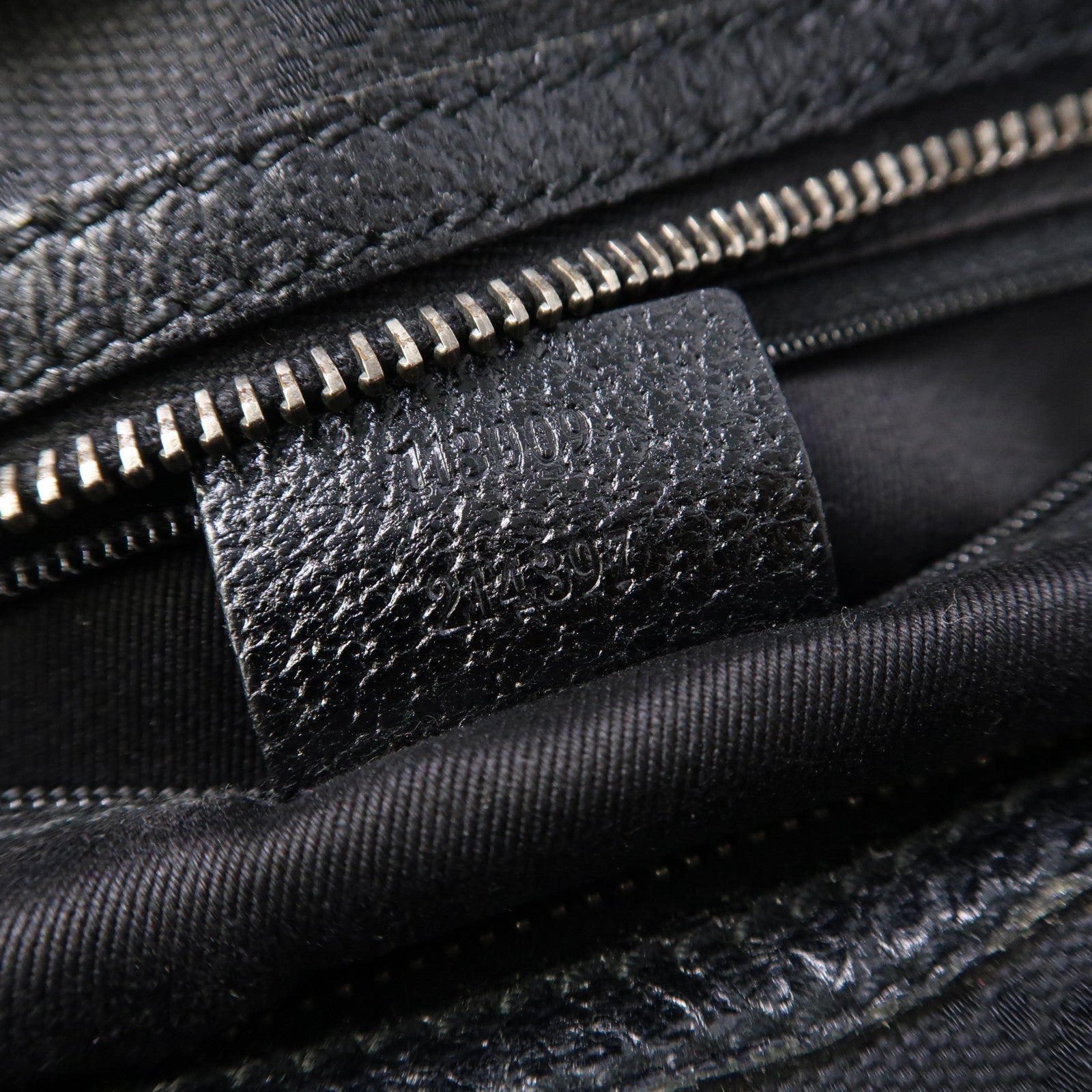 GUCCI 帆布Hand Bag銀扣手挽袋黑色