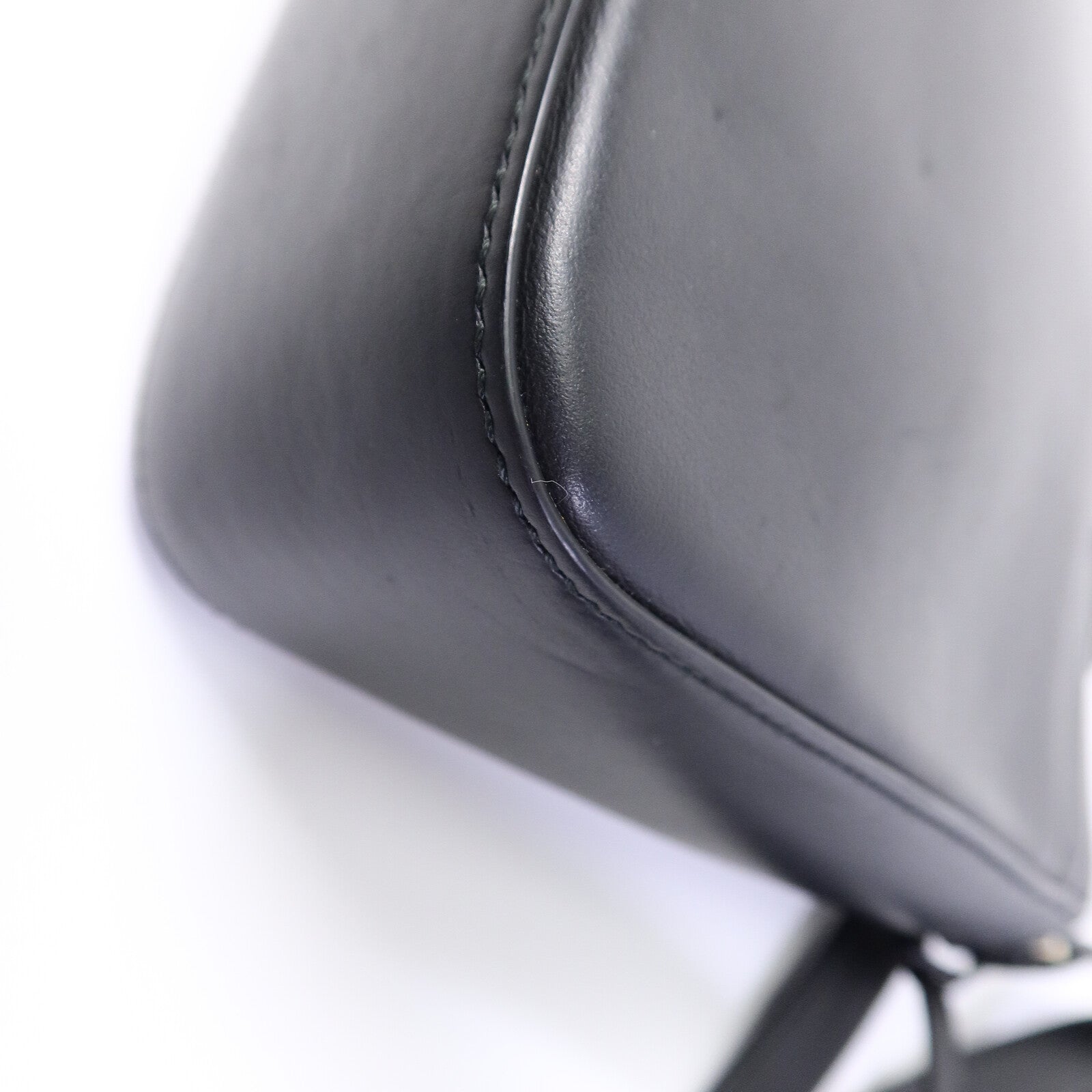 Salvatore Ferragamo 牛皮皮革Shoulder Bag肩背袋