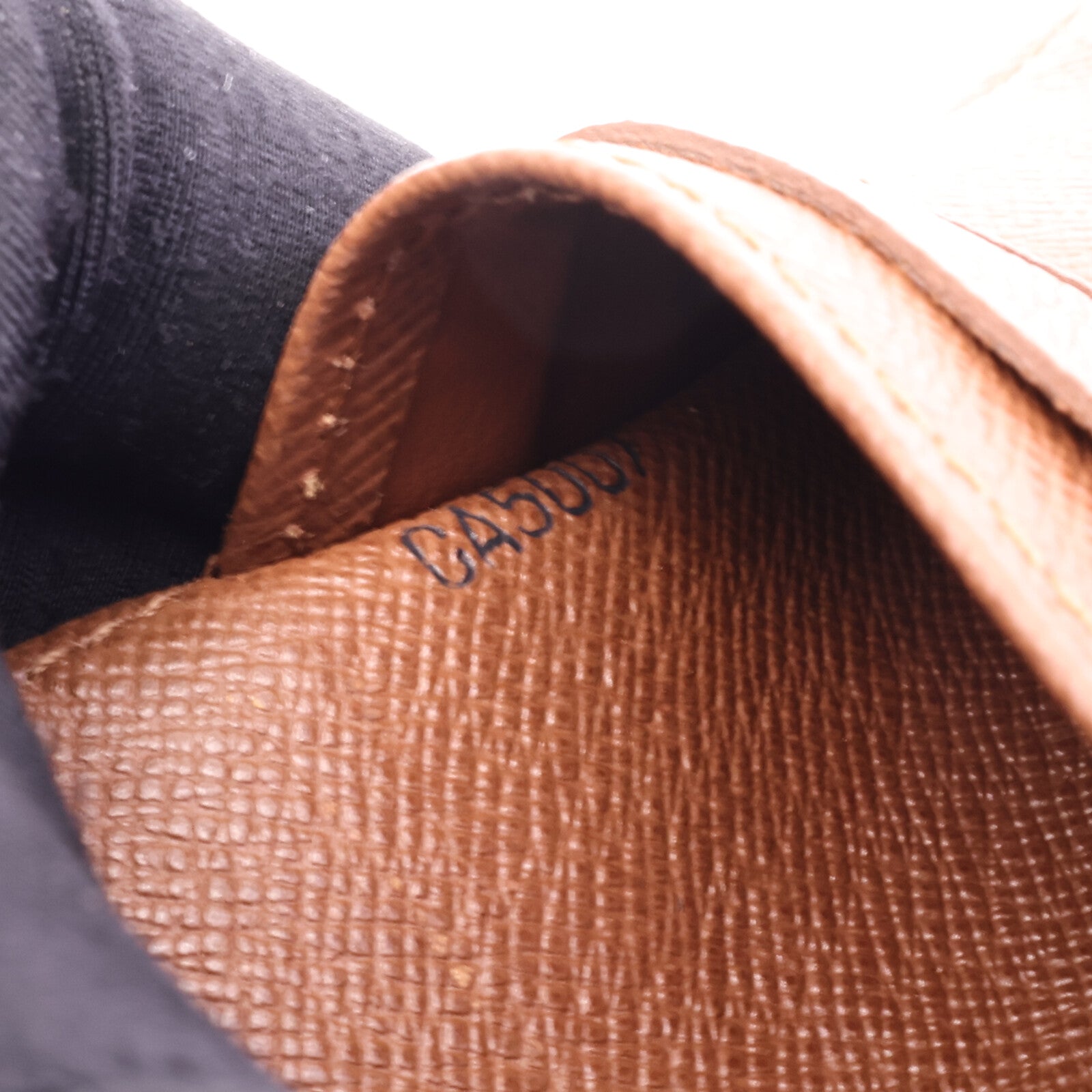LOUIS VUITTON Monogram Bifold Wallet錢包