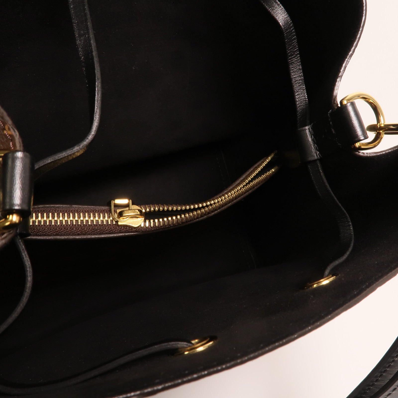 LOUIS VUITTON Monogram Neo Noe MM金扣肩背袋
