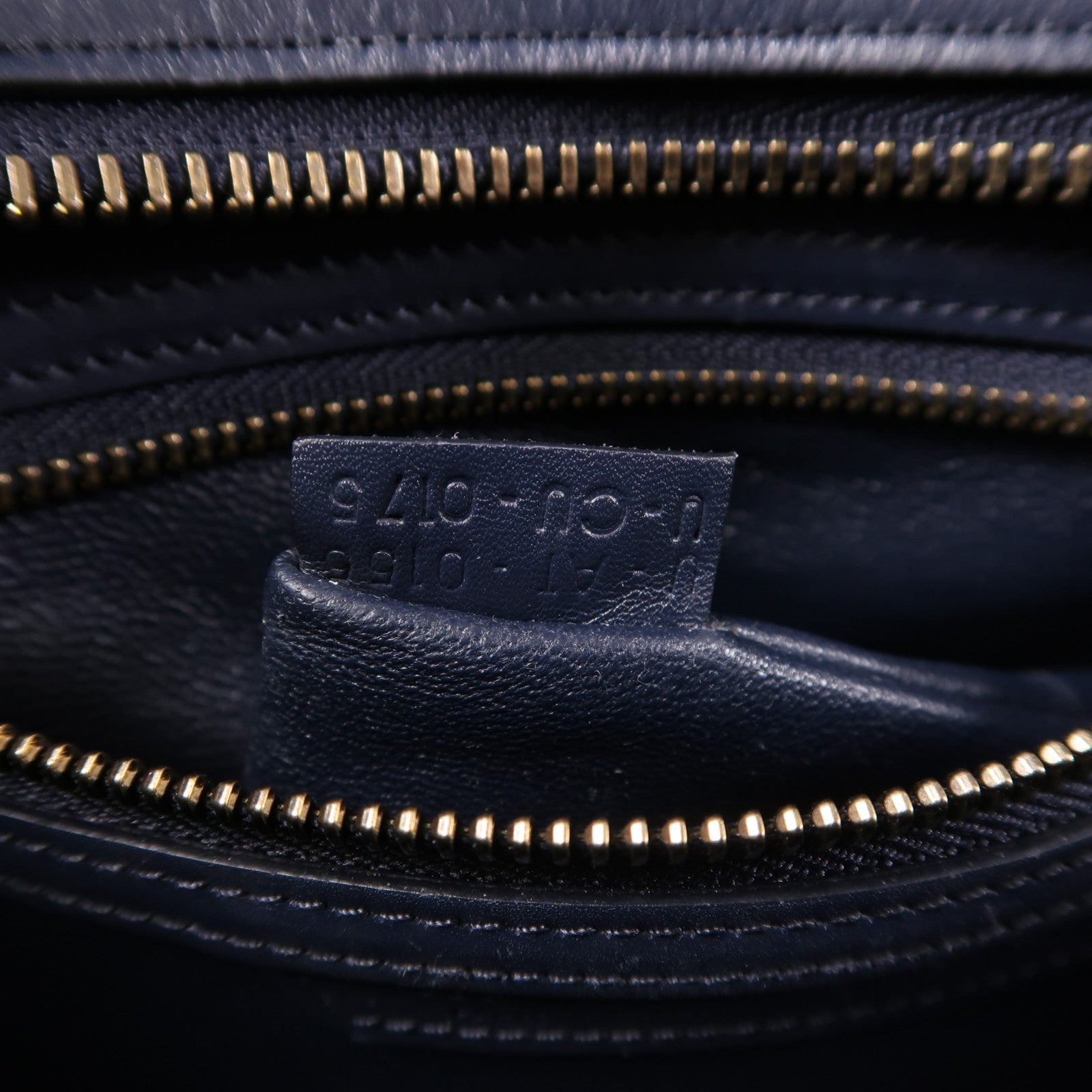 CELINE 牛皮皮革Micro Luggage手挽袋