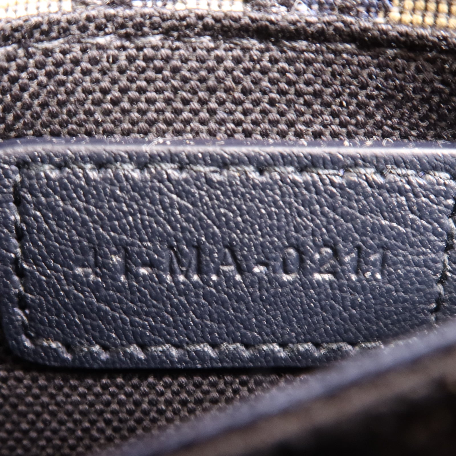 Dior 【激減優惠】帆布30 Montaigne Bag金扣鏈帶肩背袋