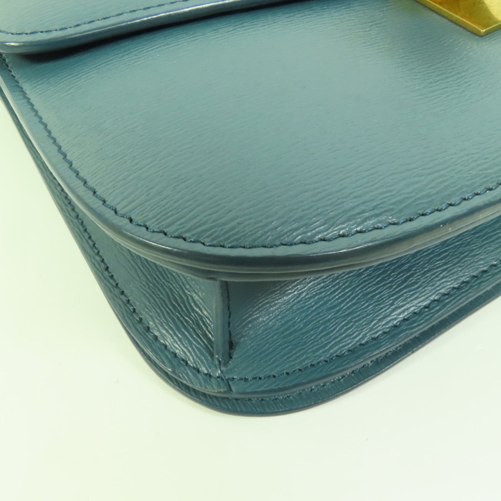 CELINE 牛皮皮革Classic Box Medium肩背袋