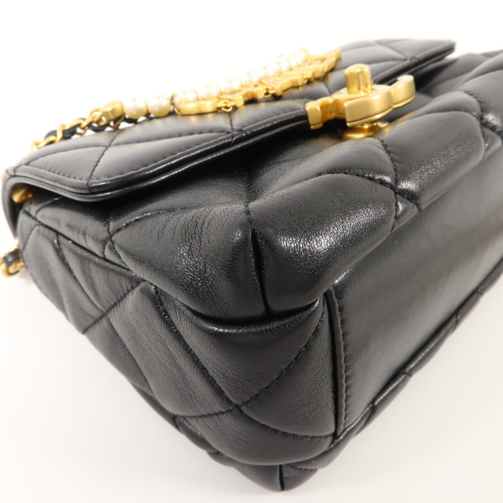 CHANEL 羊皮皮革Pearl Chain Mini Flap Bag鏈帶肩背袋