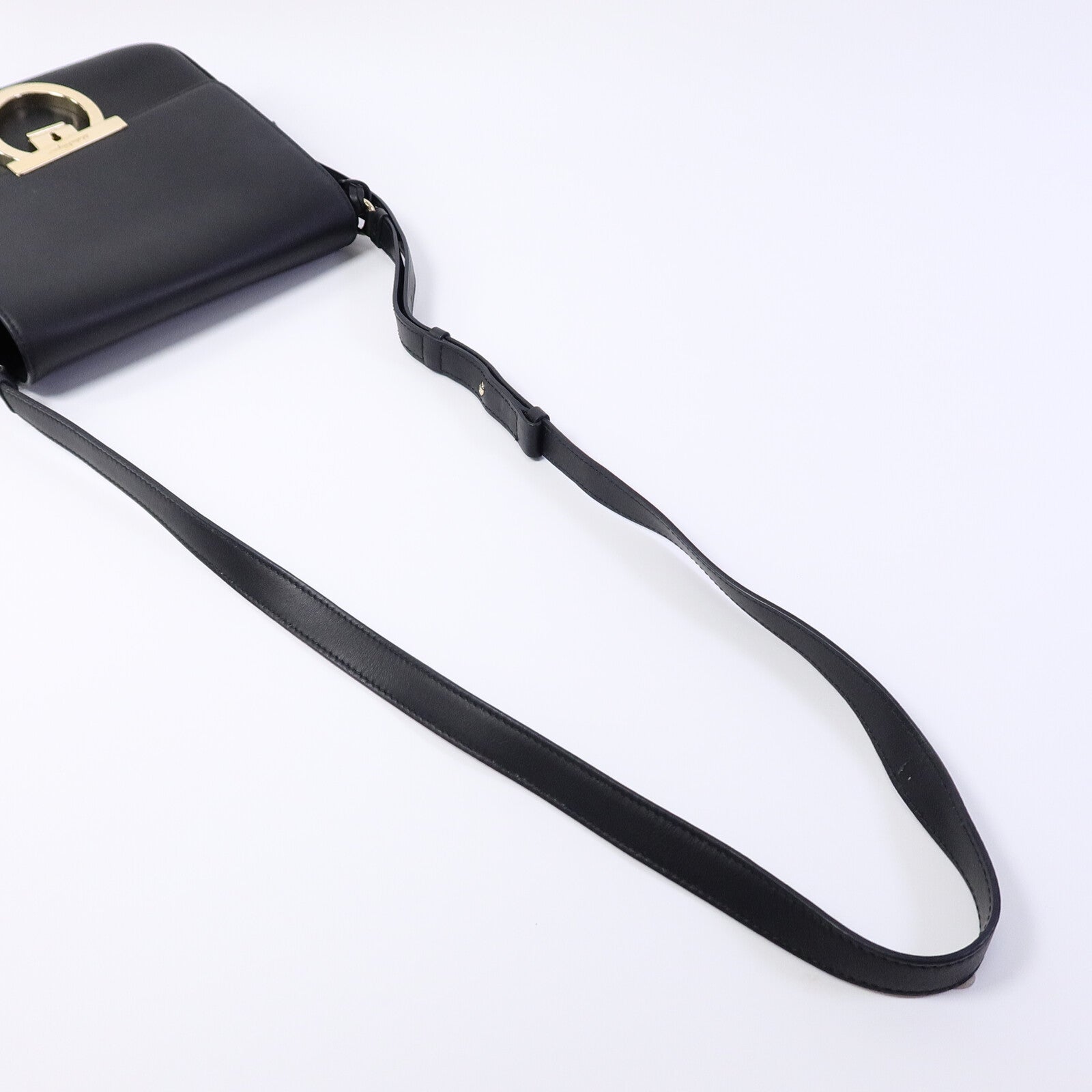 Salvatore Ferragamo 牛皮皮革Shoulder Bag肩背袋