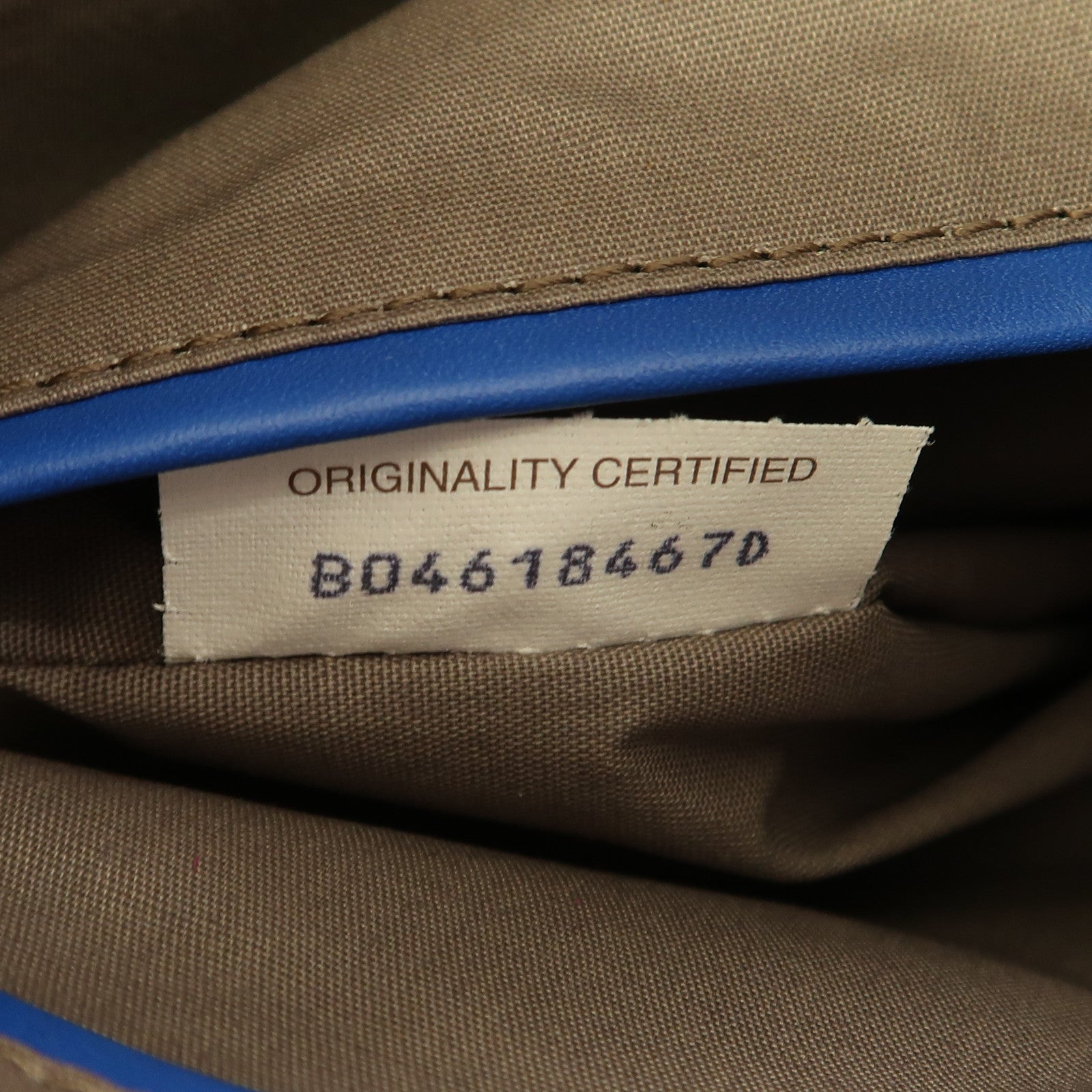 BOTTEGA VENETA 牛皮皮革Crossbody肩背袋