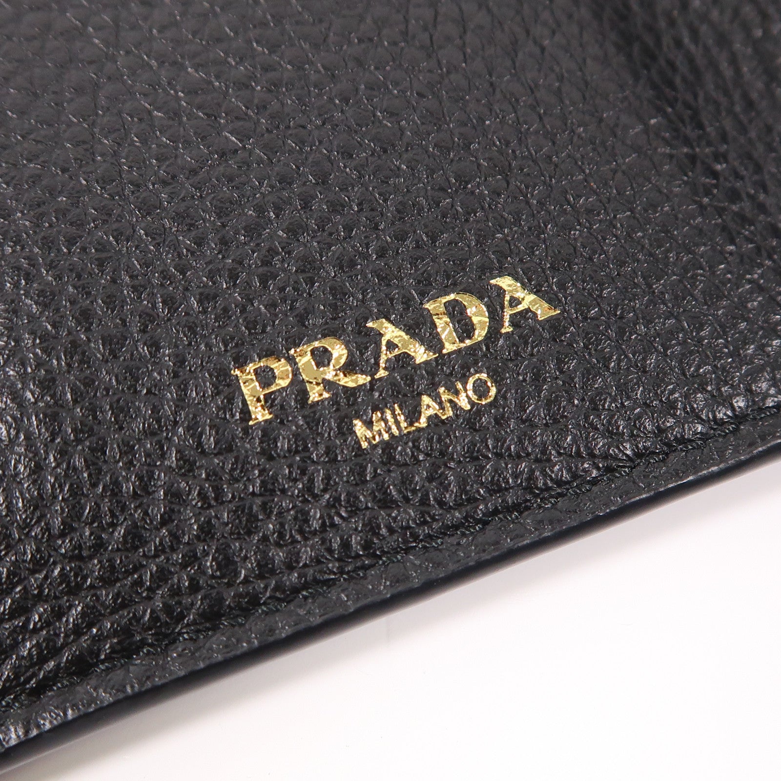 PRADA 牛皮皮革Wallet金扣錢包