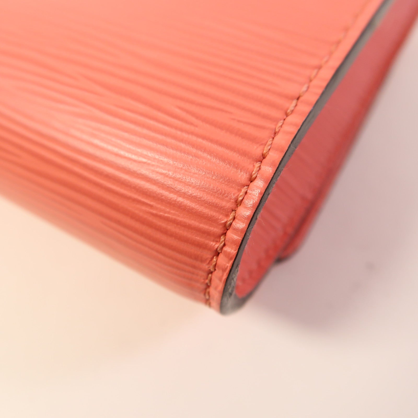 LOUIS VUITTON Epi Pochette Louise PM肩背袋