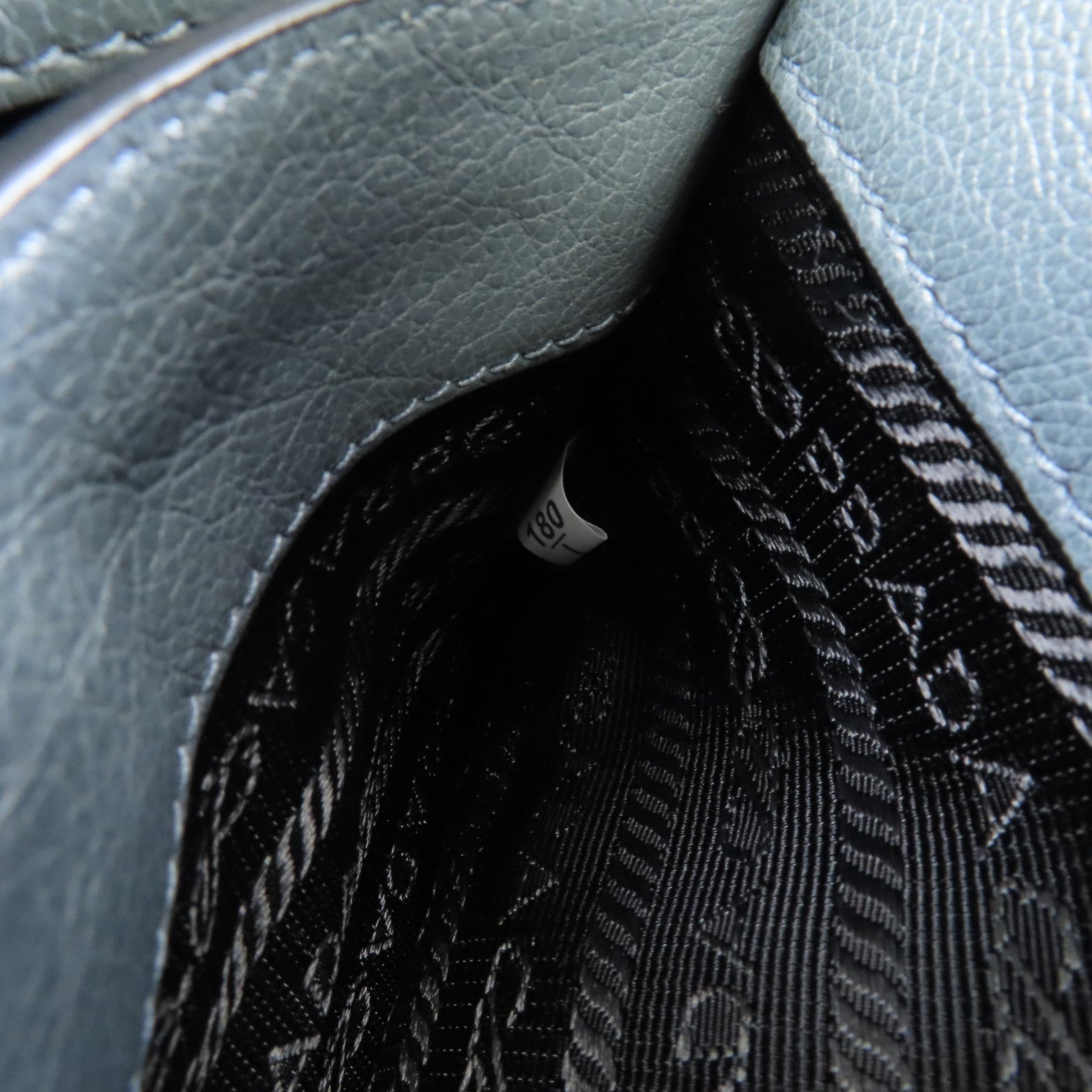 PRADA 牛皮皮革Shoulder Bag銀扣肩背袋藍色