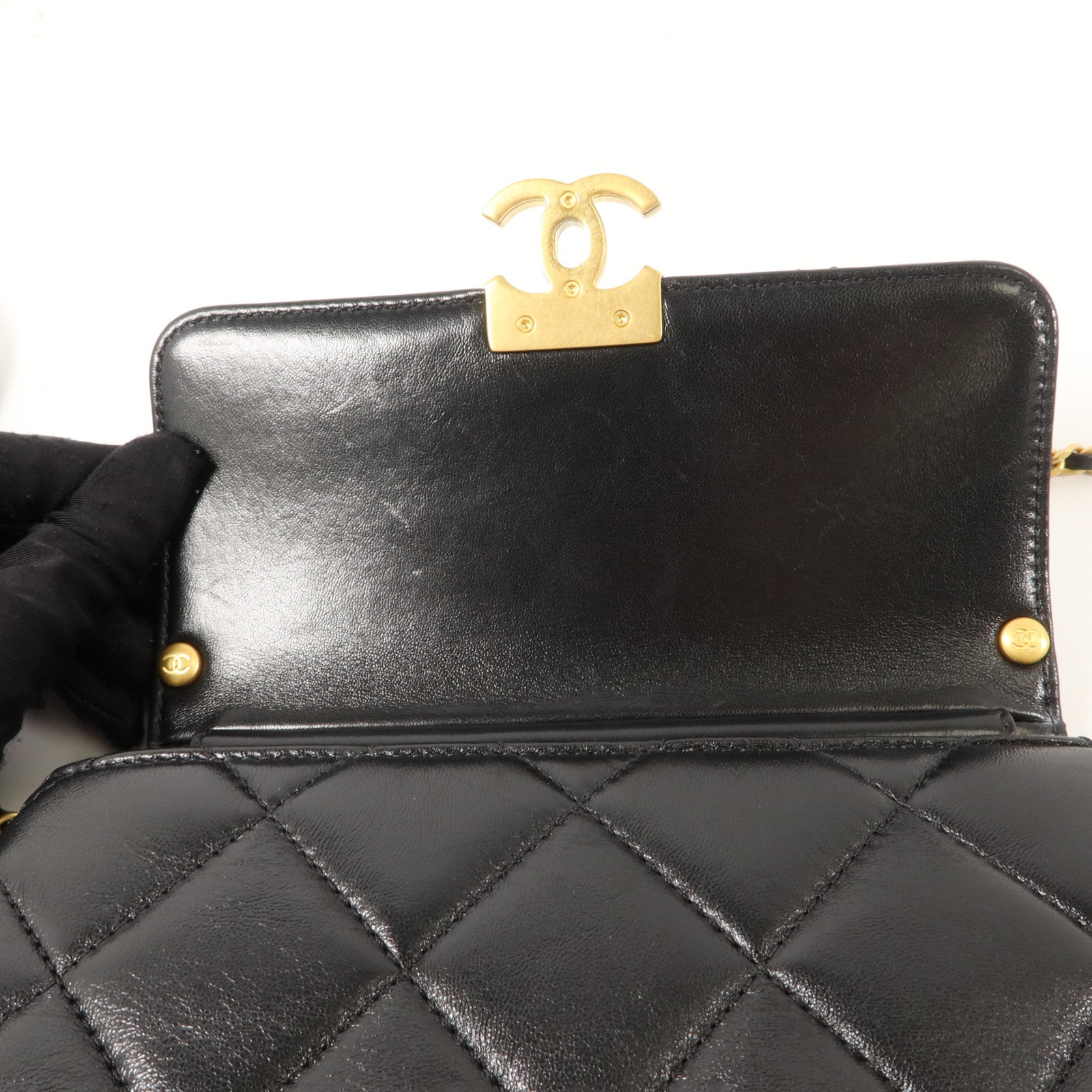CHANEL 羊皮皮革Pearl Chain Mini Flap Bag鏈帶肩背袋