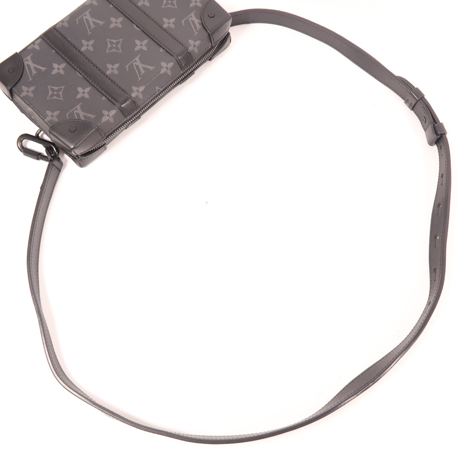 LOUIS VUITTON LV Soft Trunk Wallet Shoulder Bag M69838 Monogram Eclipse Black