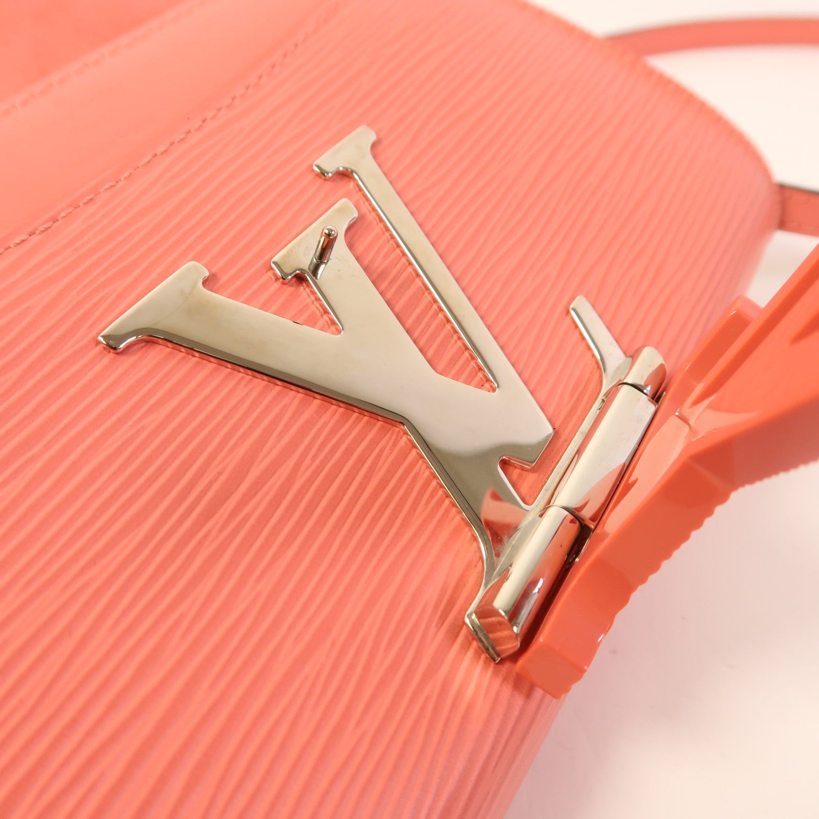 LOUIS VUITTON Epi Pochette Louise PM肩背袋