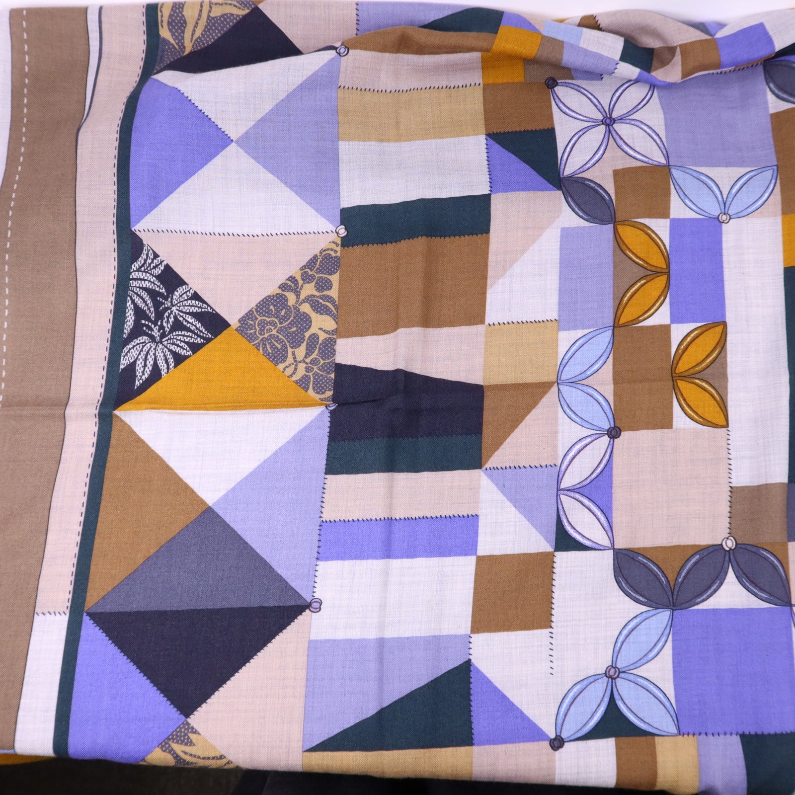 HERMES 絲質/羊絨Scarf 140X140絲巾