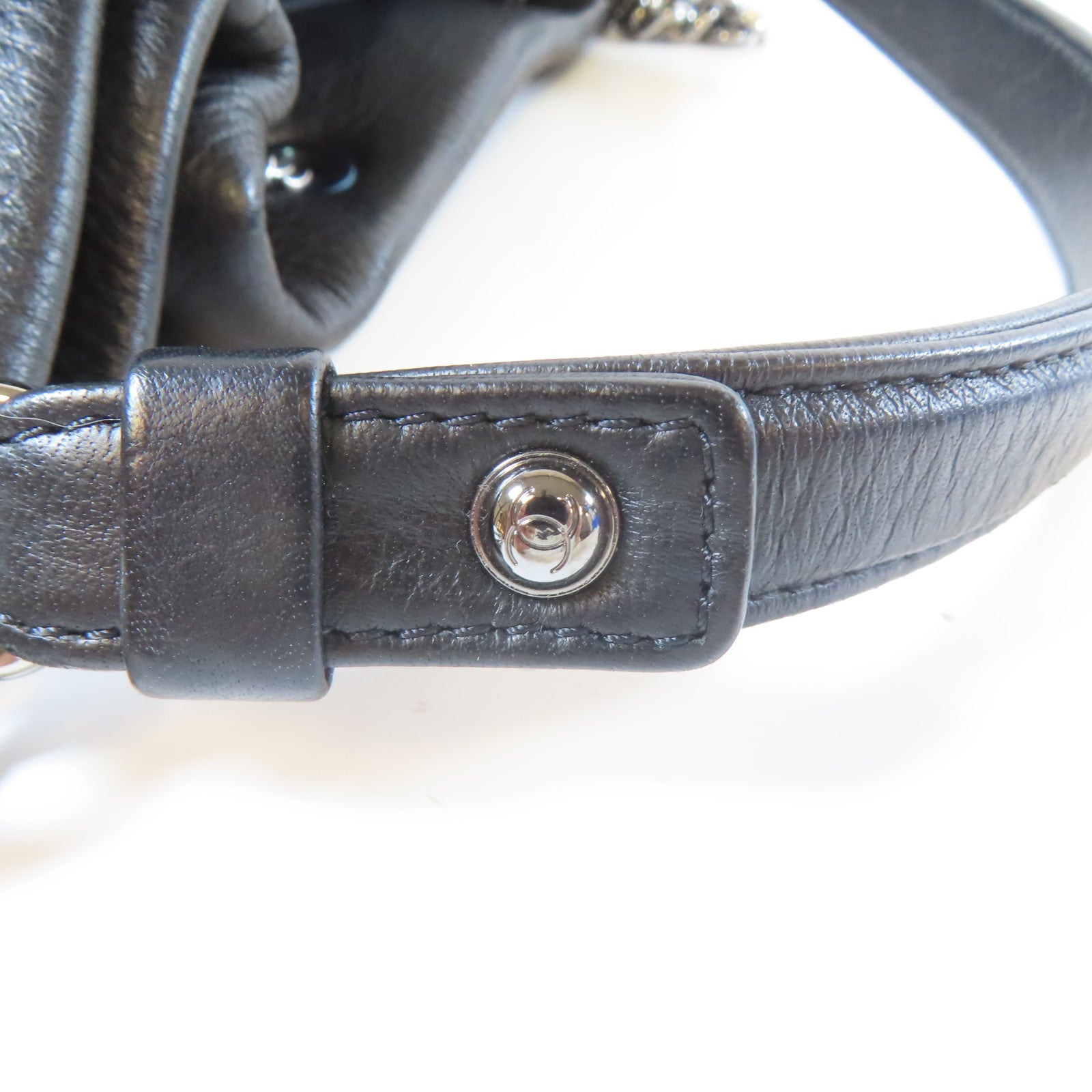 CHANEL 【激減優惠】斜紋牛皮皮革Chain Shoulder銀扣手挽肩背兩用袋黑色