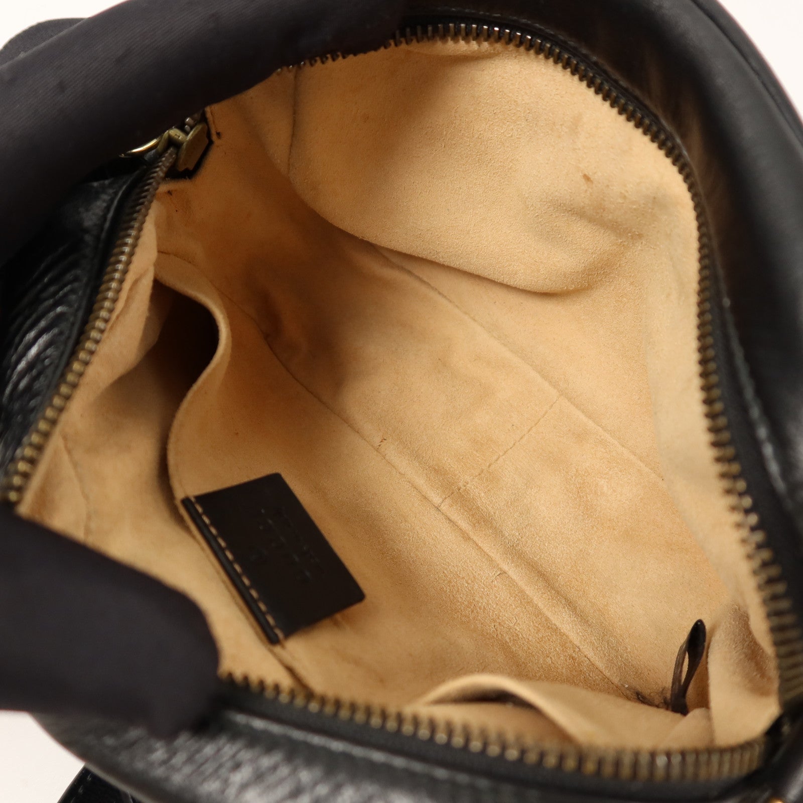 GUCCI 牛皮皮革GG Marmont Mini鏈帶肩背袋