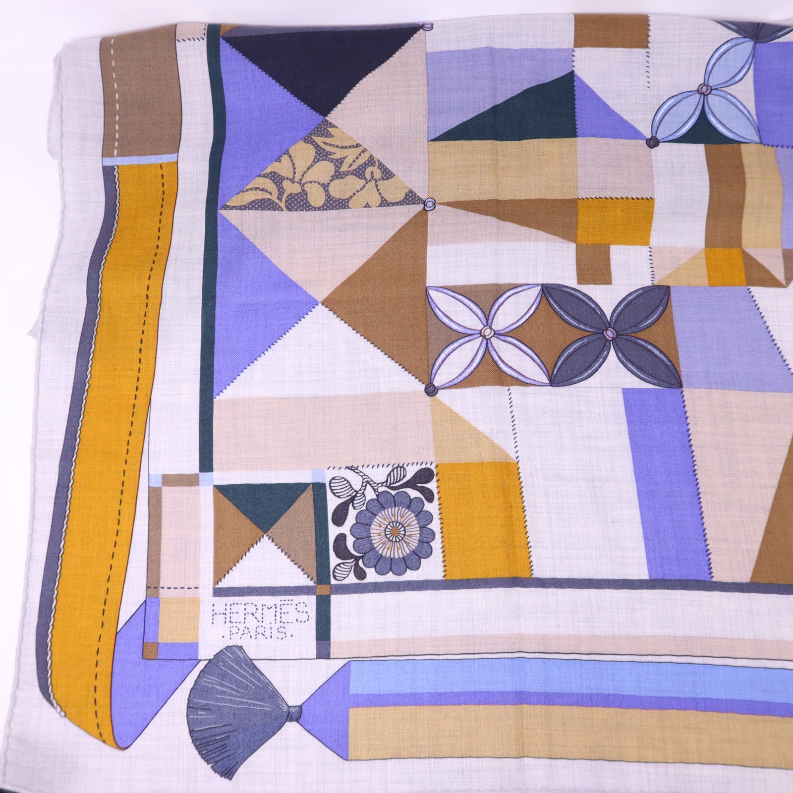 HERMES 絲質/羊絨Scarf 140X140絲巾