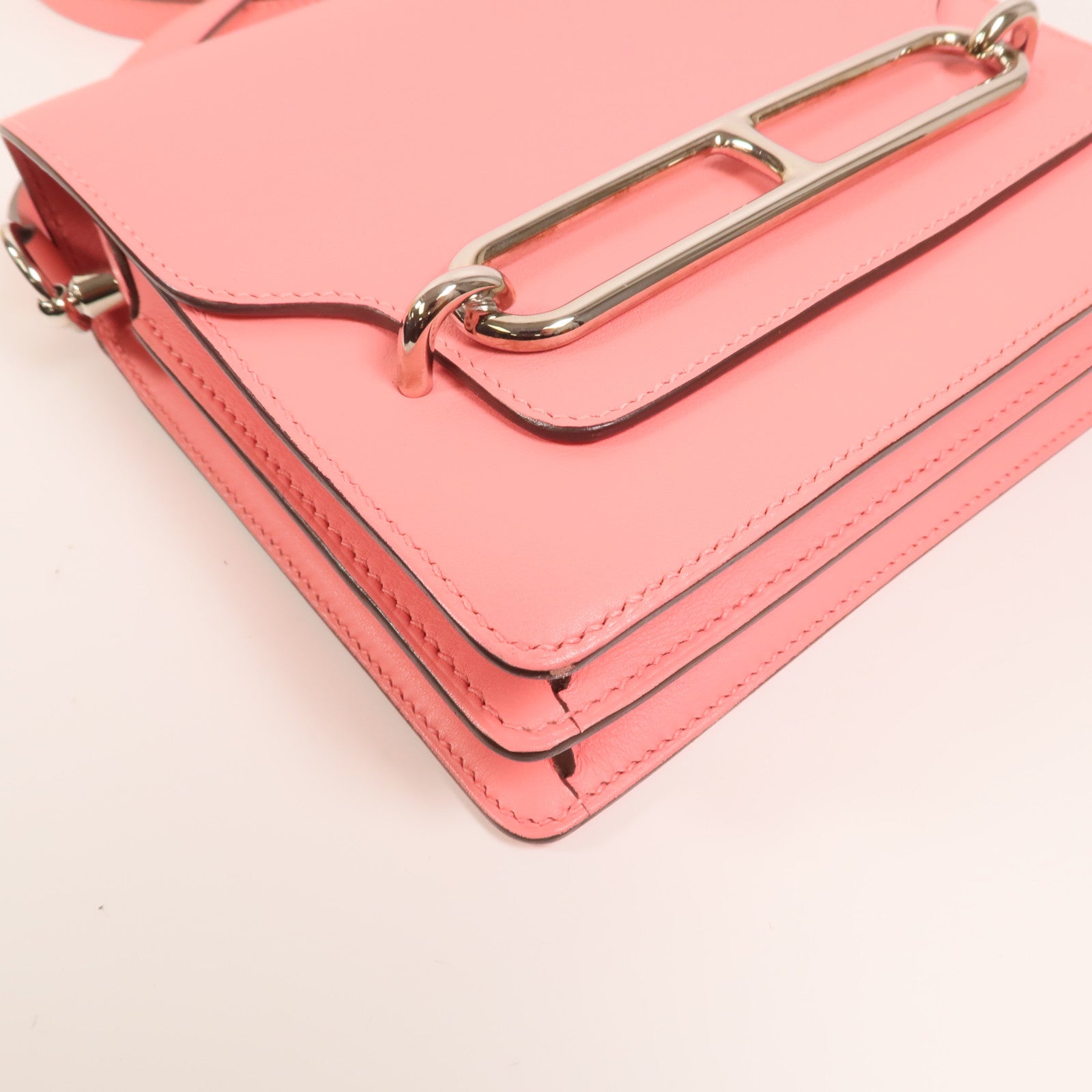 HERMES Evercolor皮革Mini Roulis銀扣肩背袋