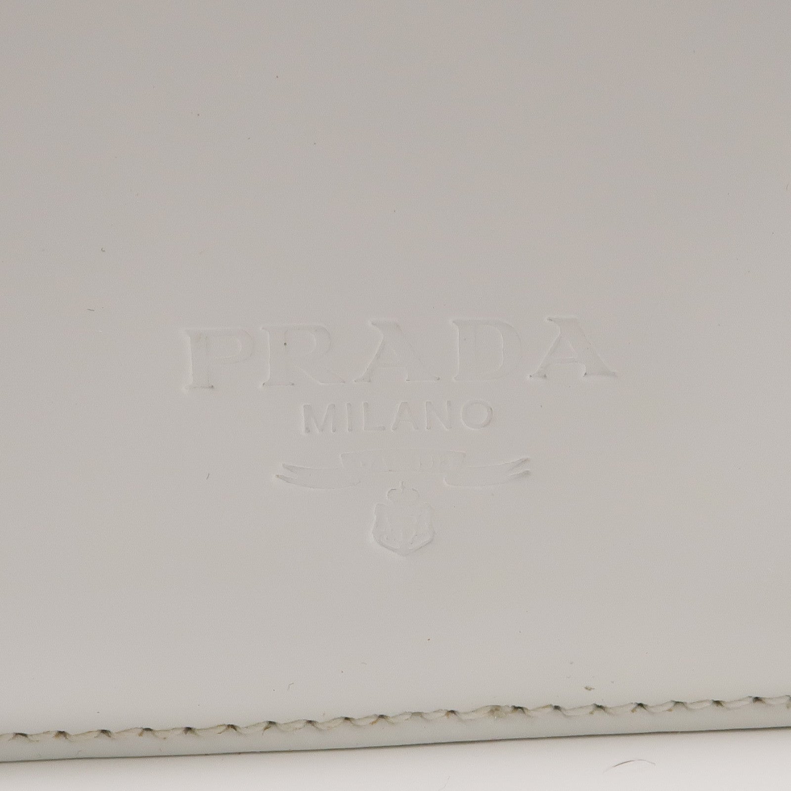 PRADA 【激減優惠】漆皮皮革Shoulder Bag銀扣肩背袋