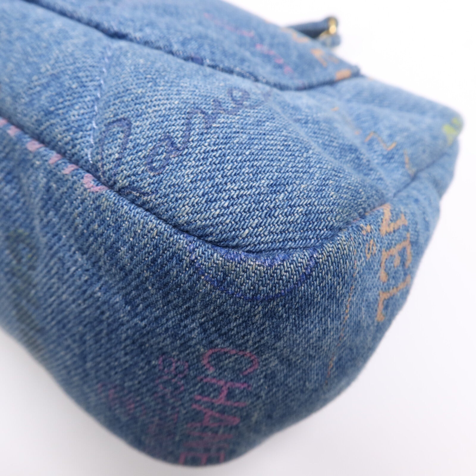 CHANEL 牛仔布Chain Shoulder Bag金扣鏈帶肩背袋