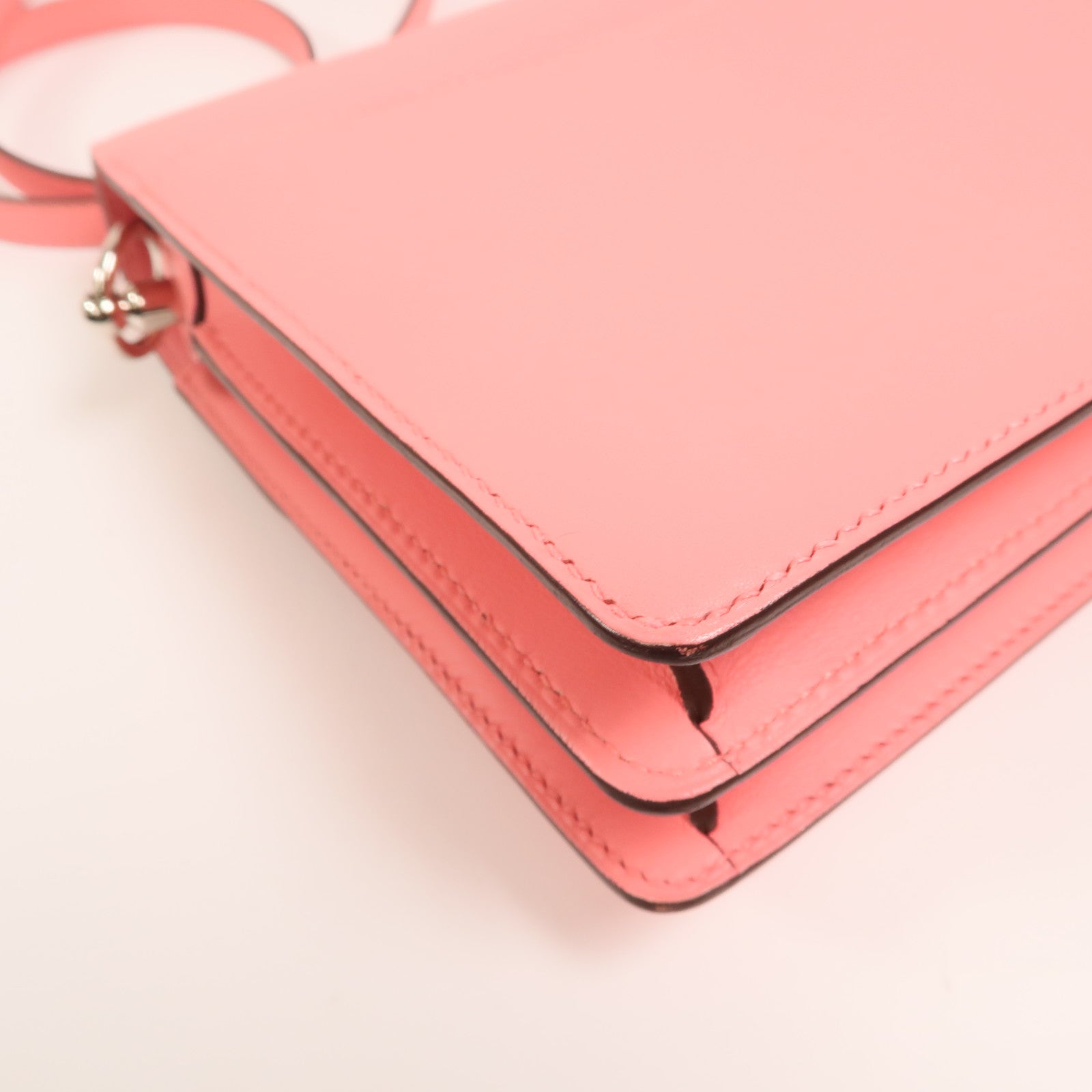 HERMES Evercolor皮革Mini Roulis銀扣肩背袋