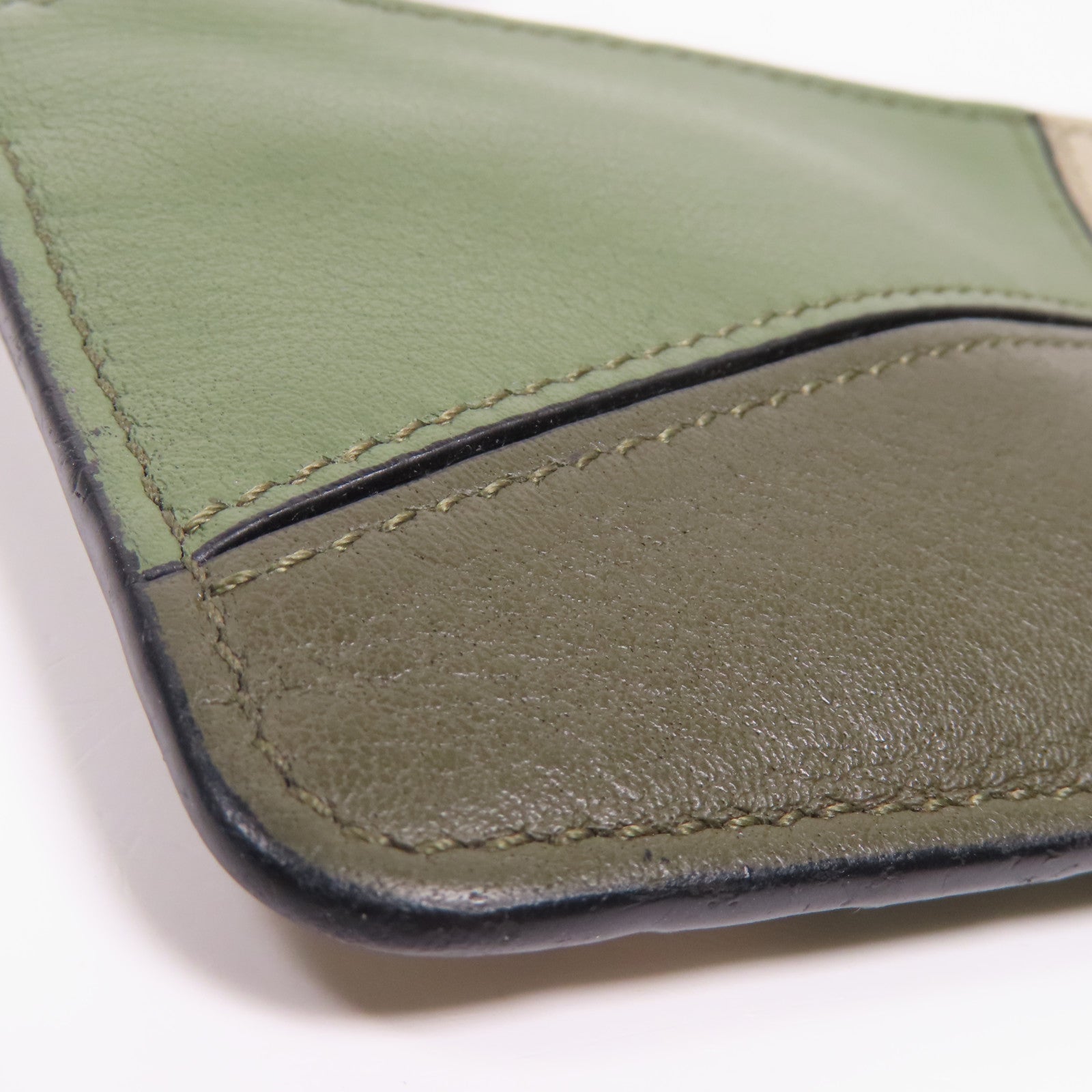 LOEWE 牛皮皮革Card Case金扣卡片套