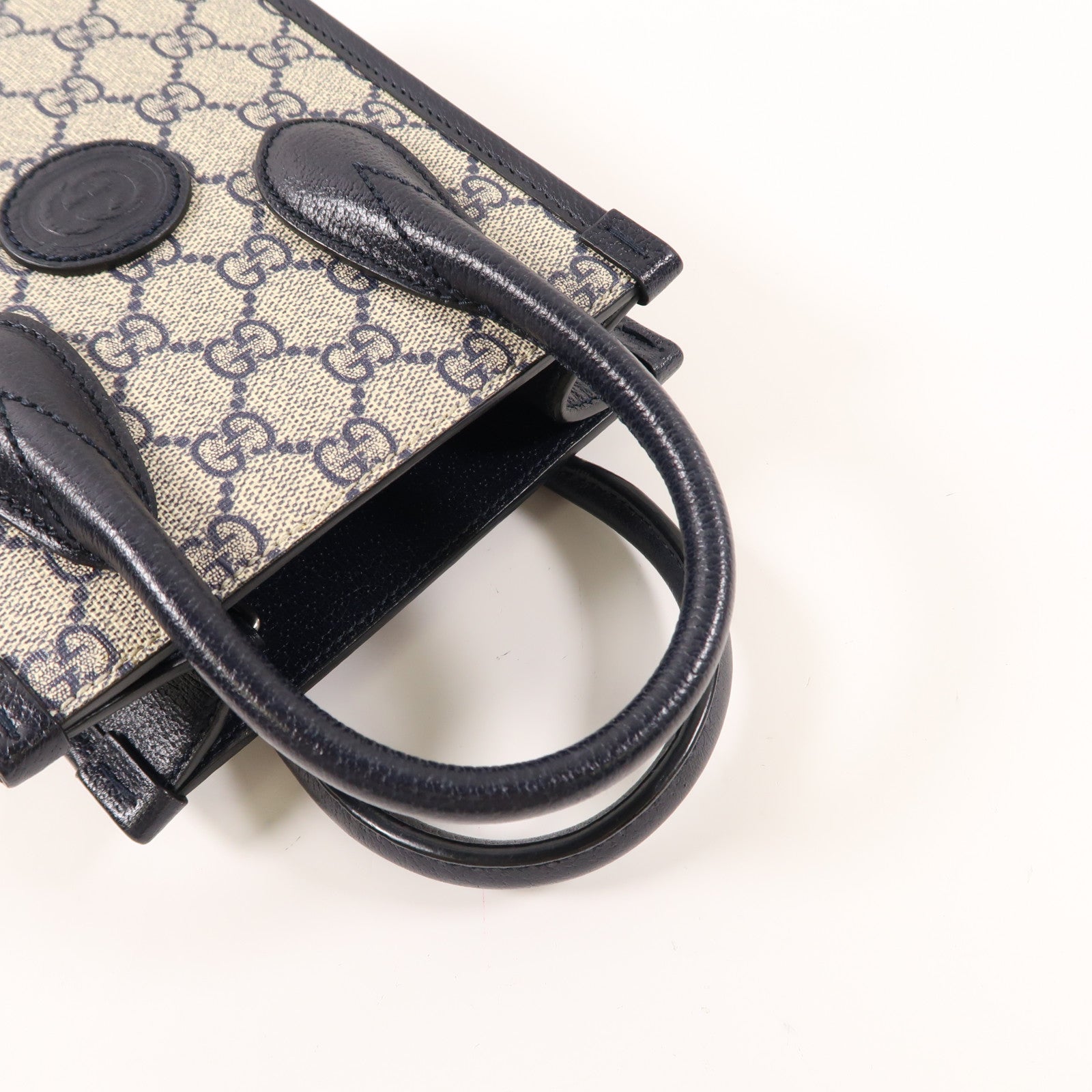 GUCCI 塗層帆布Mini Tote Bag With Interlocking G銀扣手挽肩背兩用袋黑色/淺褐色