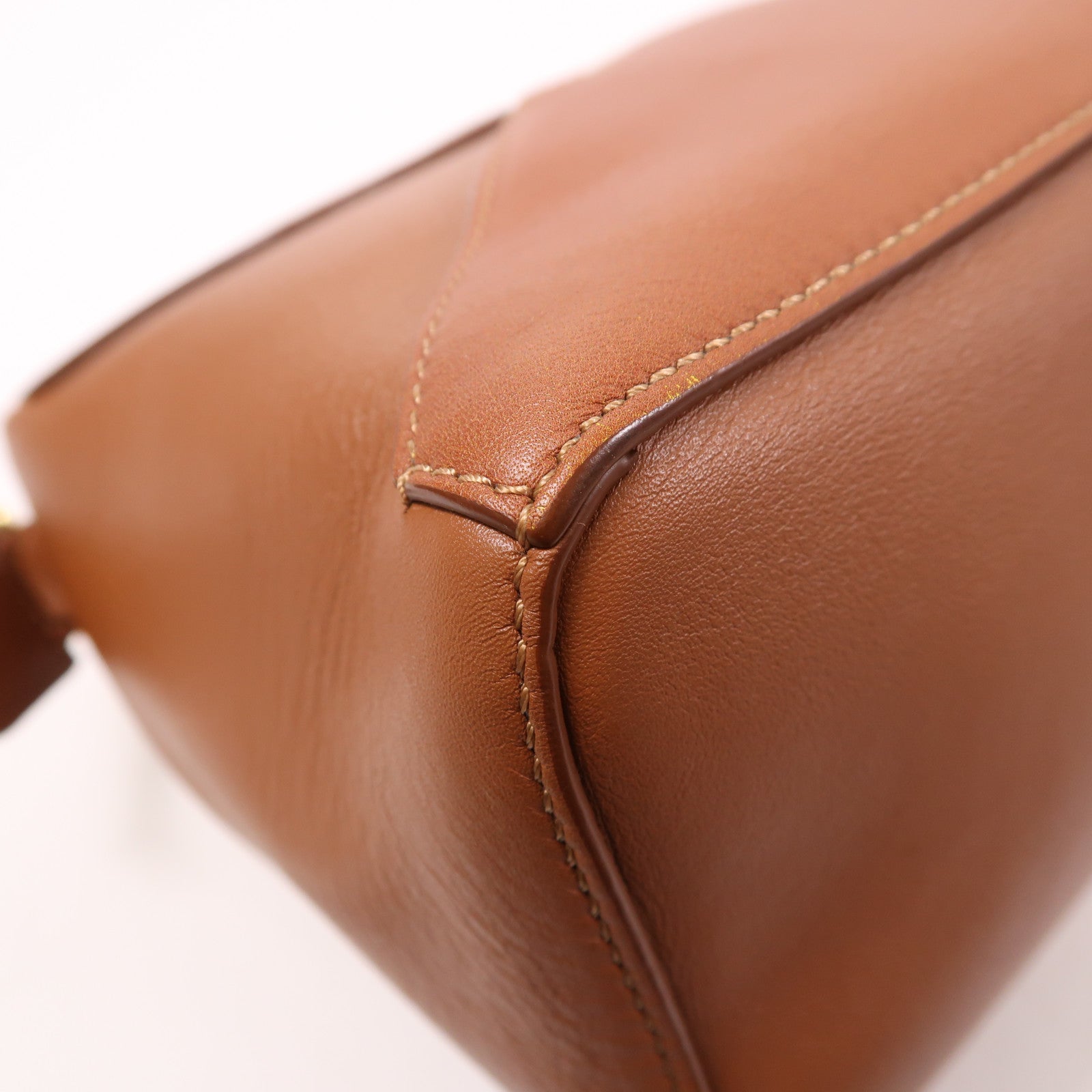 LOEWE 牛皮皮革Puzzle Small金扣手挽肩背兩用袋