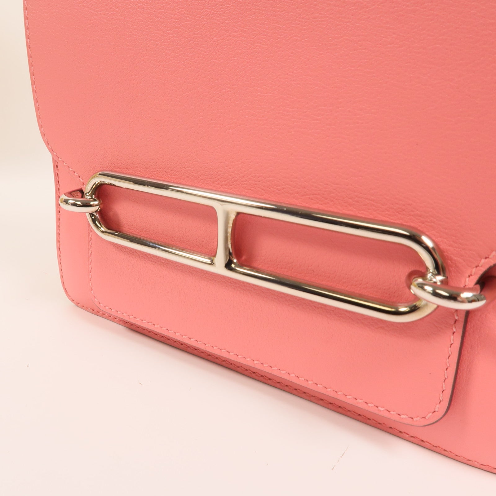 HERMES Evercolor皮革Mini Roulis銀扣肩背袋