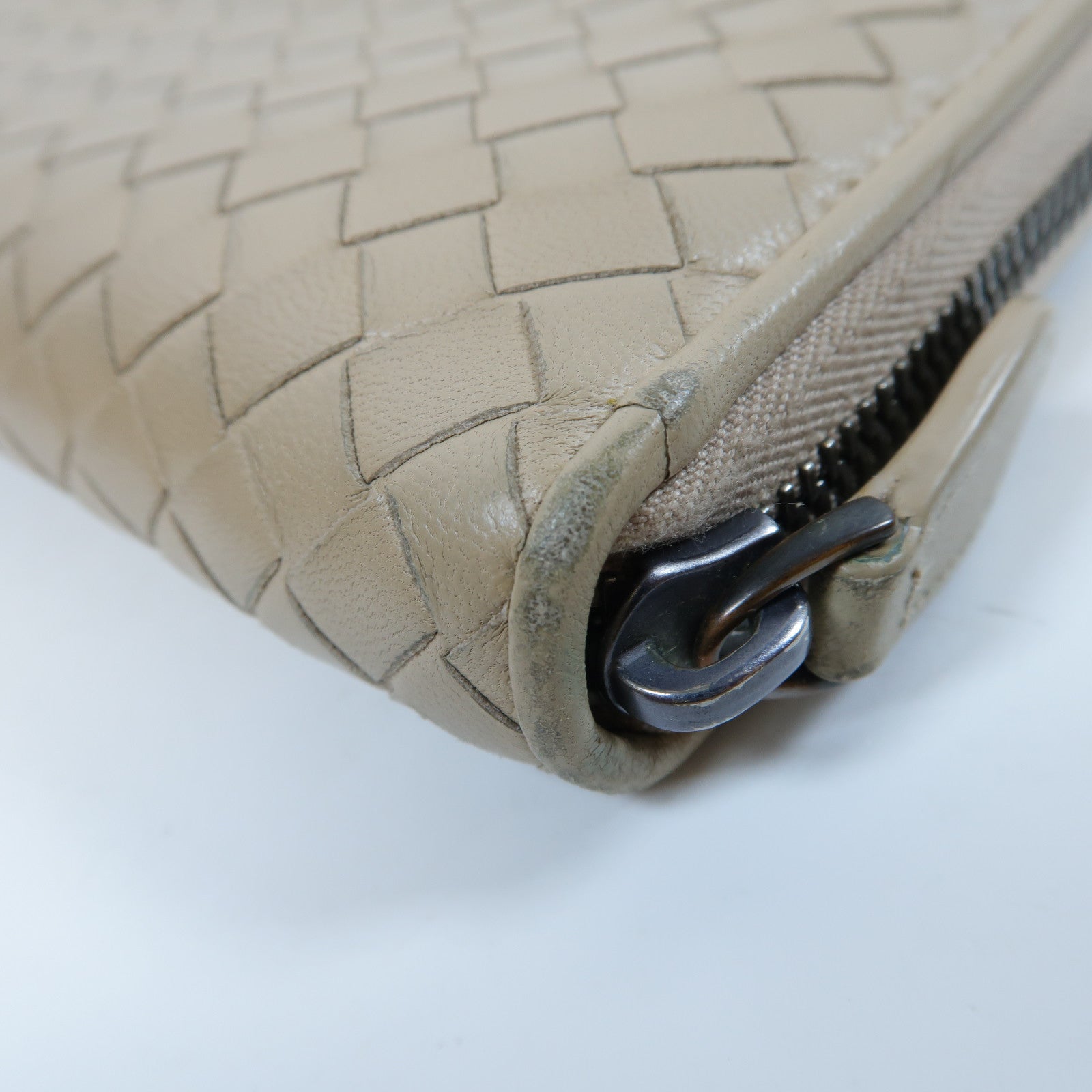 BOTTEGA VENETA 【激減優惠】織紋皮革Zipper Long Wallet拉鍊長錢包米色