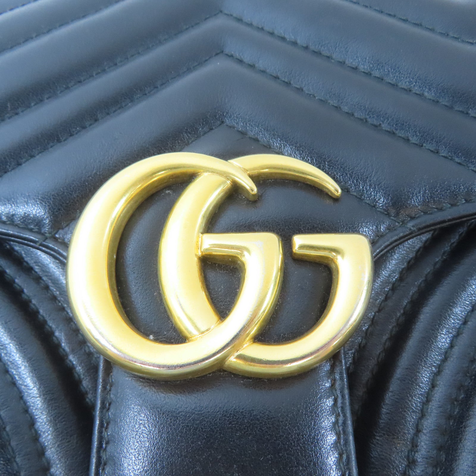 GUCCI 牛皮皮革GG Marmont金扣肩背袋黑色