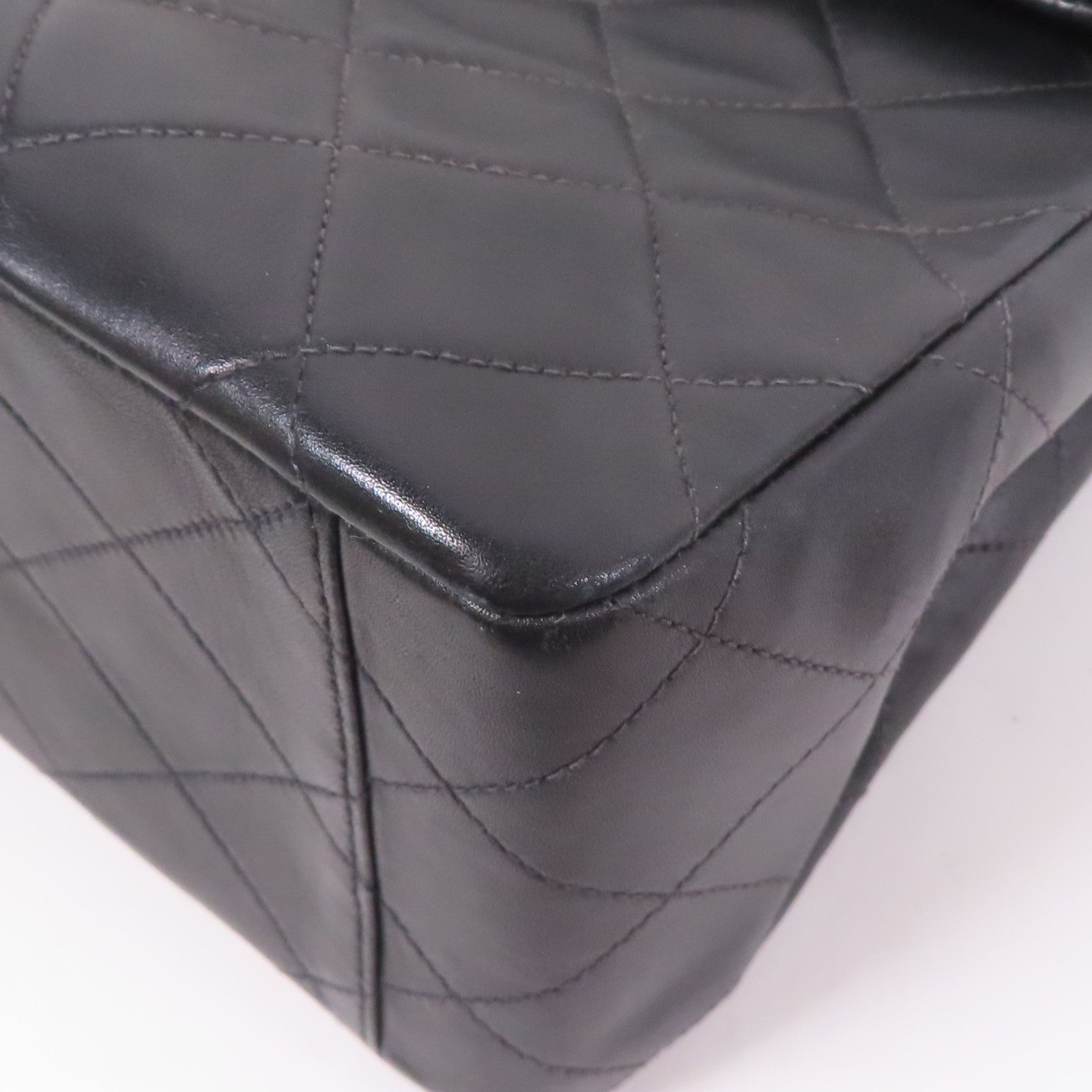 CHANEL 羊皮皮革Chain Shoulder金扣鏈帶肩背袋