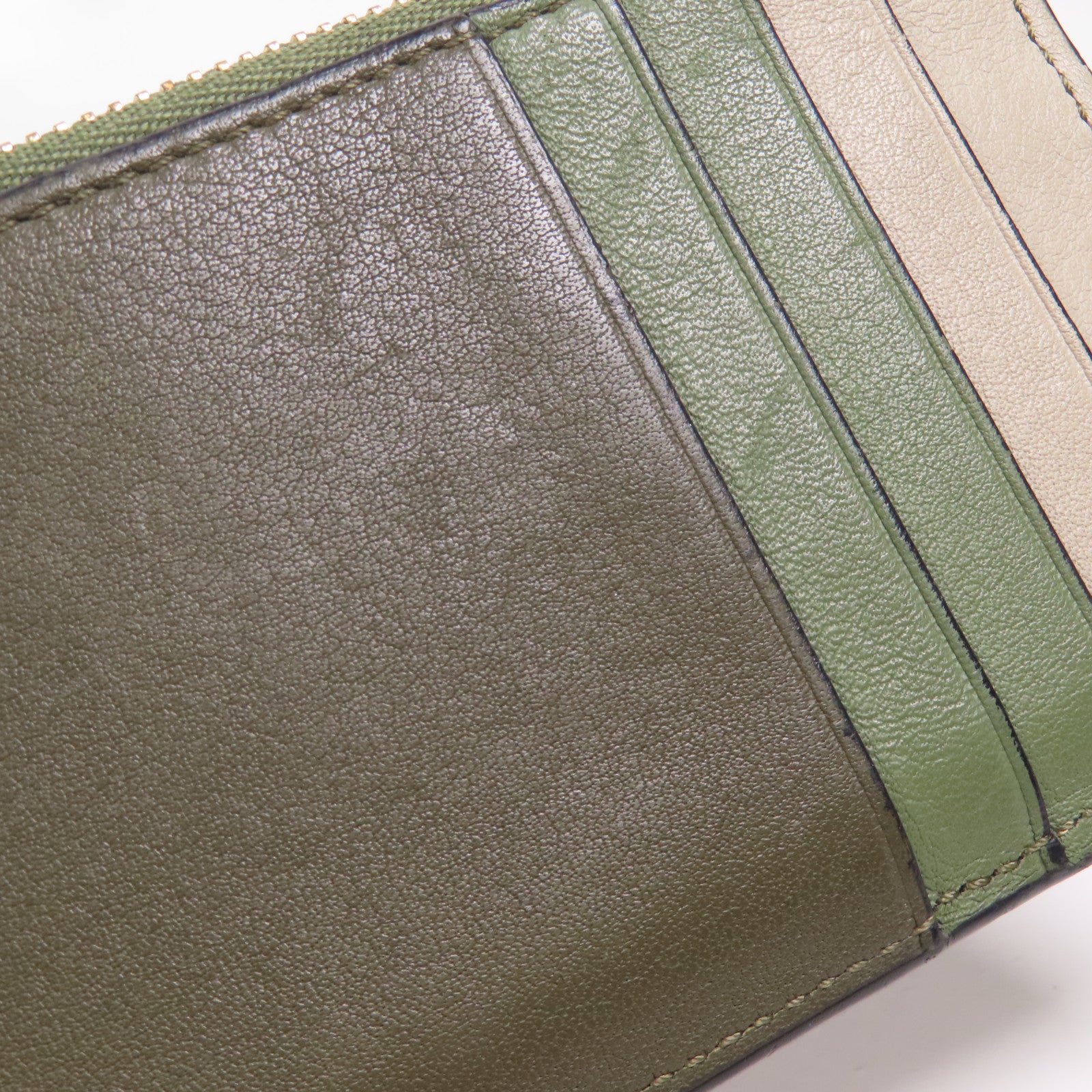 LOEWE 牛皮皮革Card Case金扣卡片套