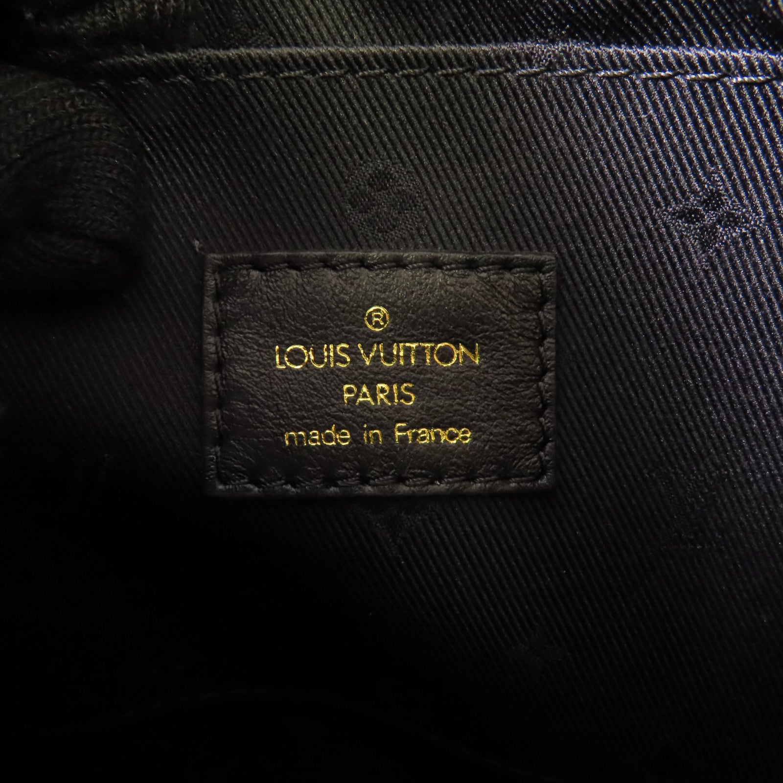 LOUIS VUITTON Monogram Empreinte Over The Moon金扣鏈帶手挽肩背兩用袋
