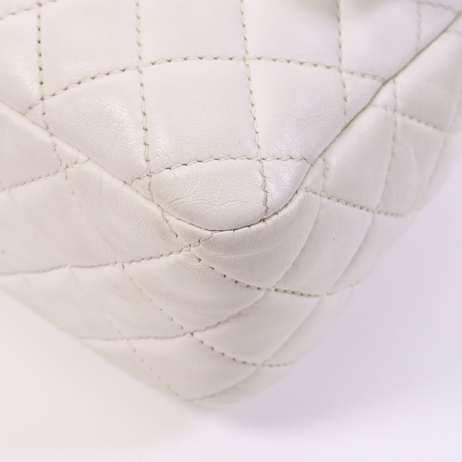 CHANEL 羊皮皮革Classique Valentine金扣鏈帶肩背袋