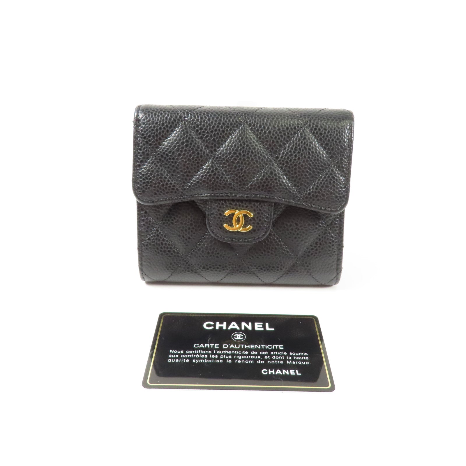 CHANEL 牛皮皮革Trifold Wallet金扣錢包