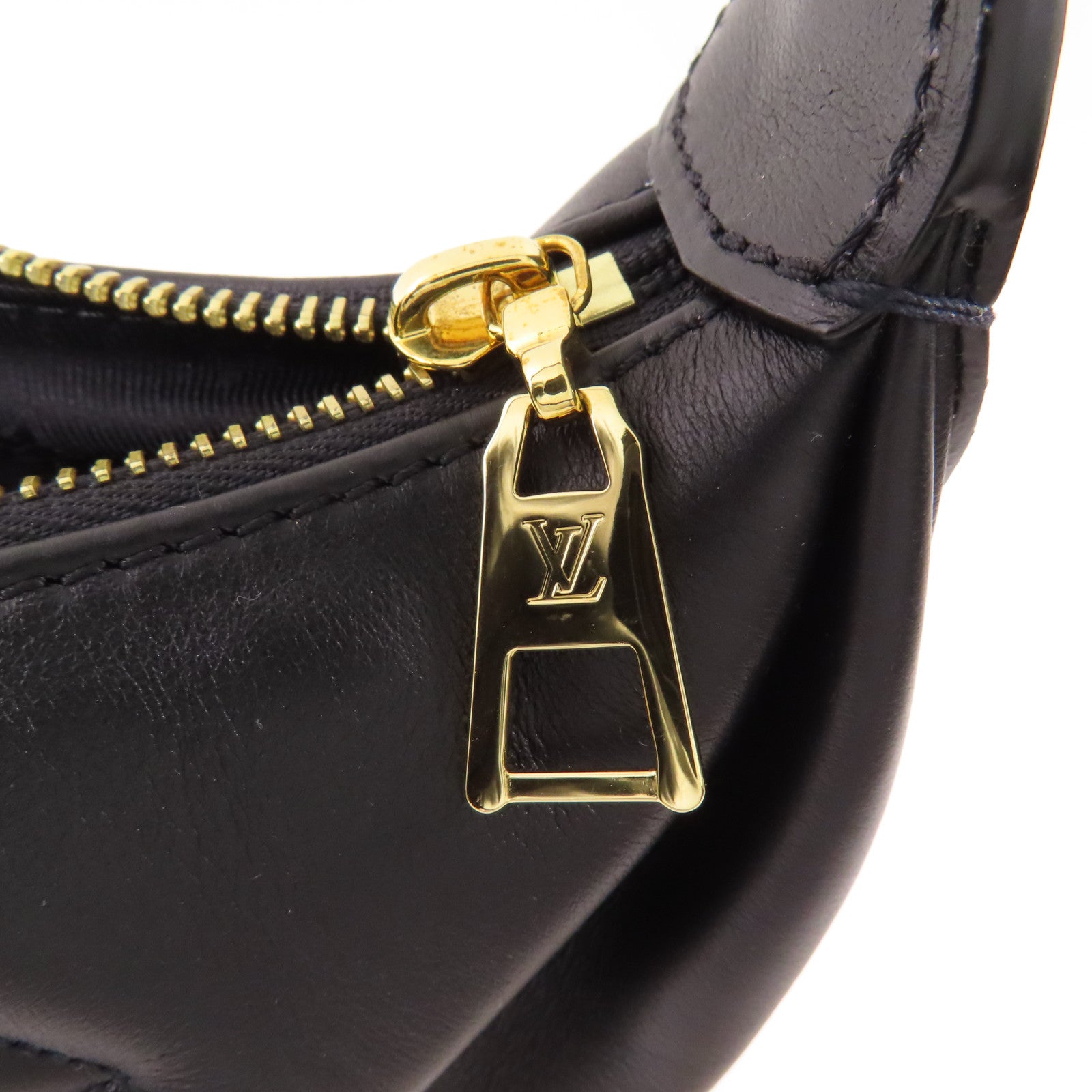 LOUIS VUITTON Monogram Empreinte Over The Moon金扣鏈帶手挽肩背兩用袋