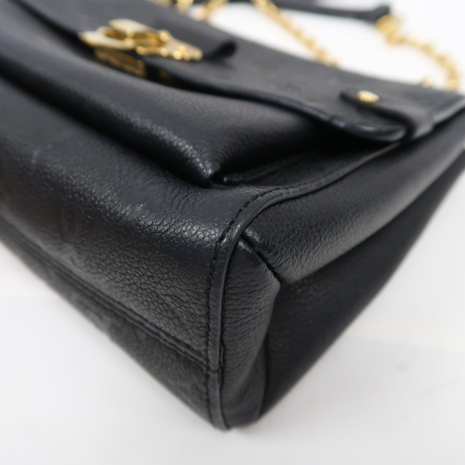 LOUIS VUITTON Monogram Empreinte Vavin PM金扣鏈帶肩背袋黑色