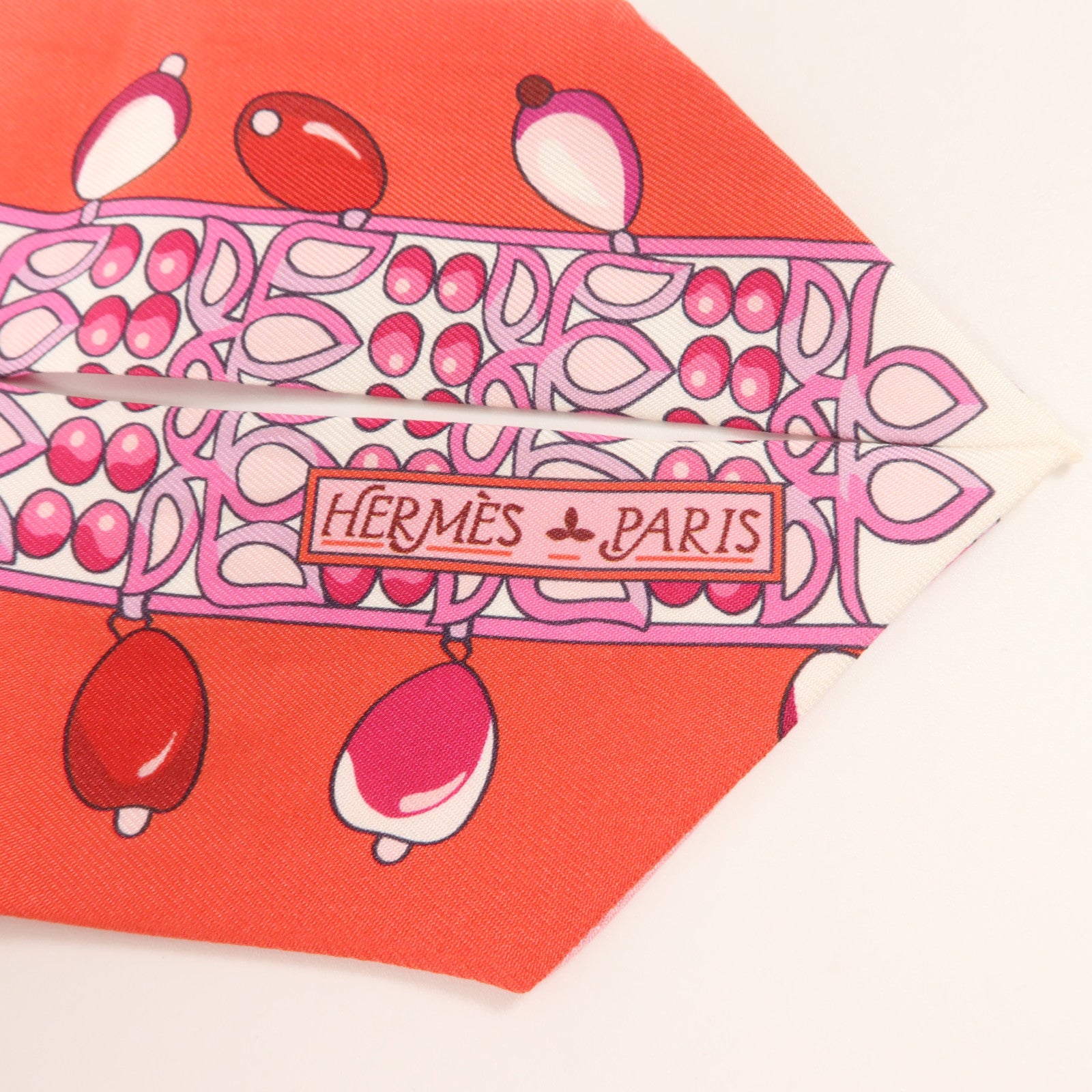 HERMES 絲質Twilly絲巾