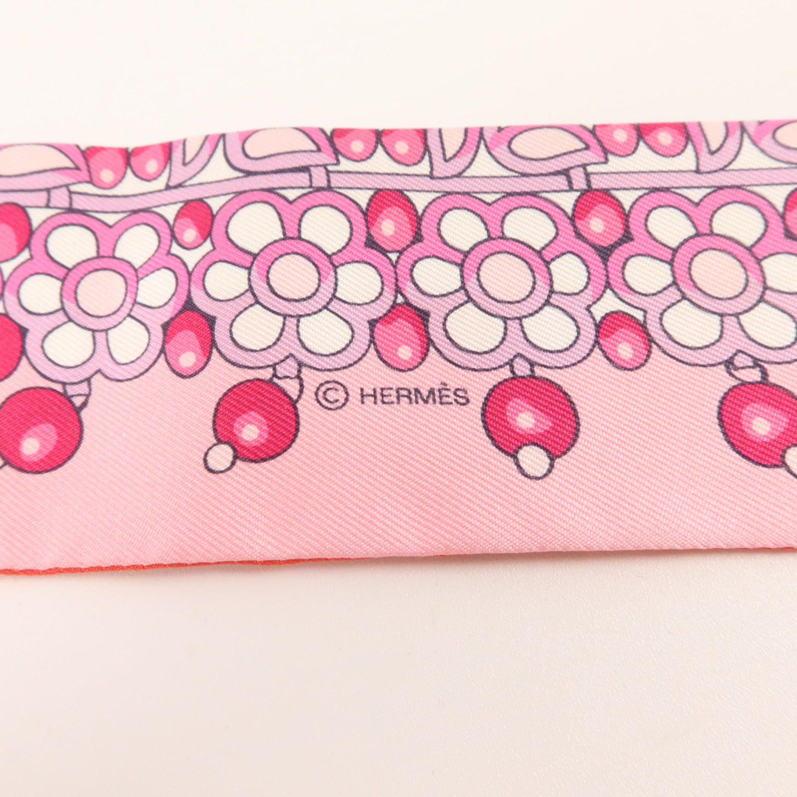 HERMES 絲質Twilly絲巾