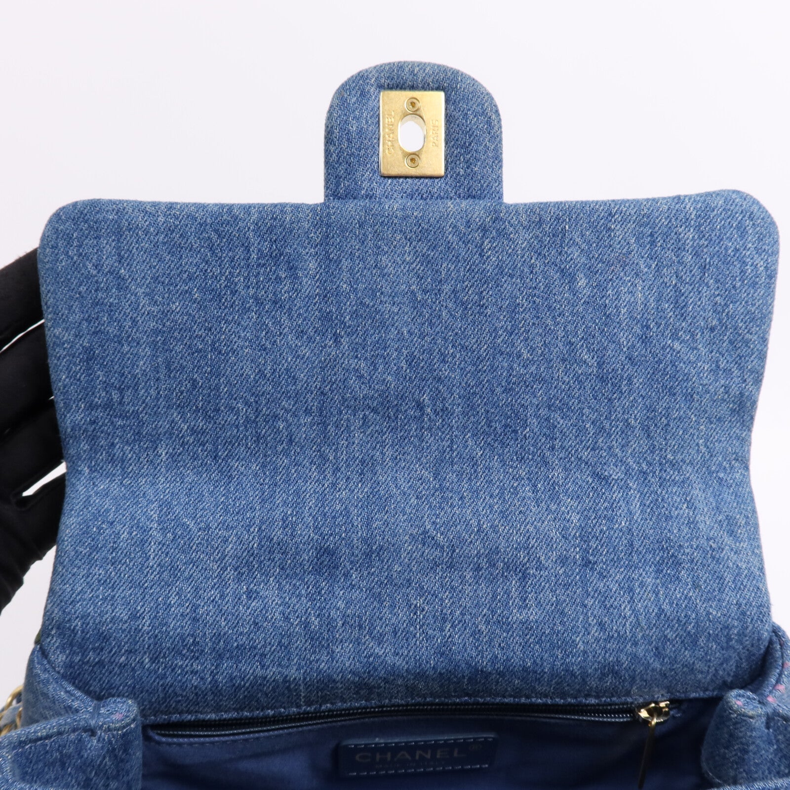 CHANEL 牛仔布Chain Shoulder Bag金扣鏈帶肩背袋