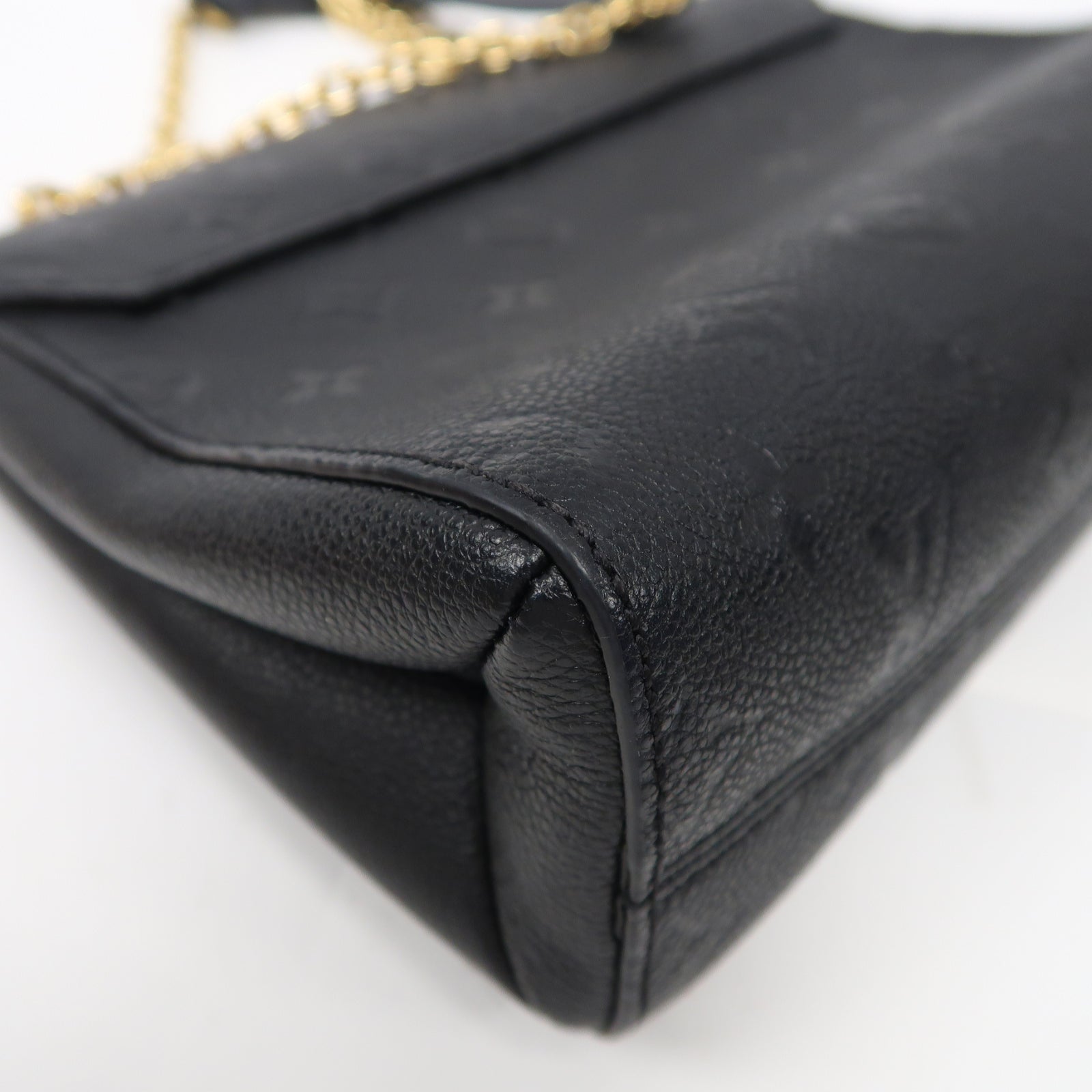 LOUIS VUITTON Monogram Empreinte Vavin PM金扣鏈帶肩背袋黑色