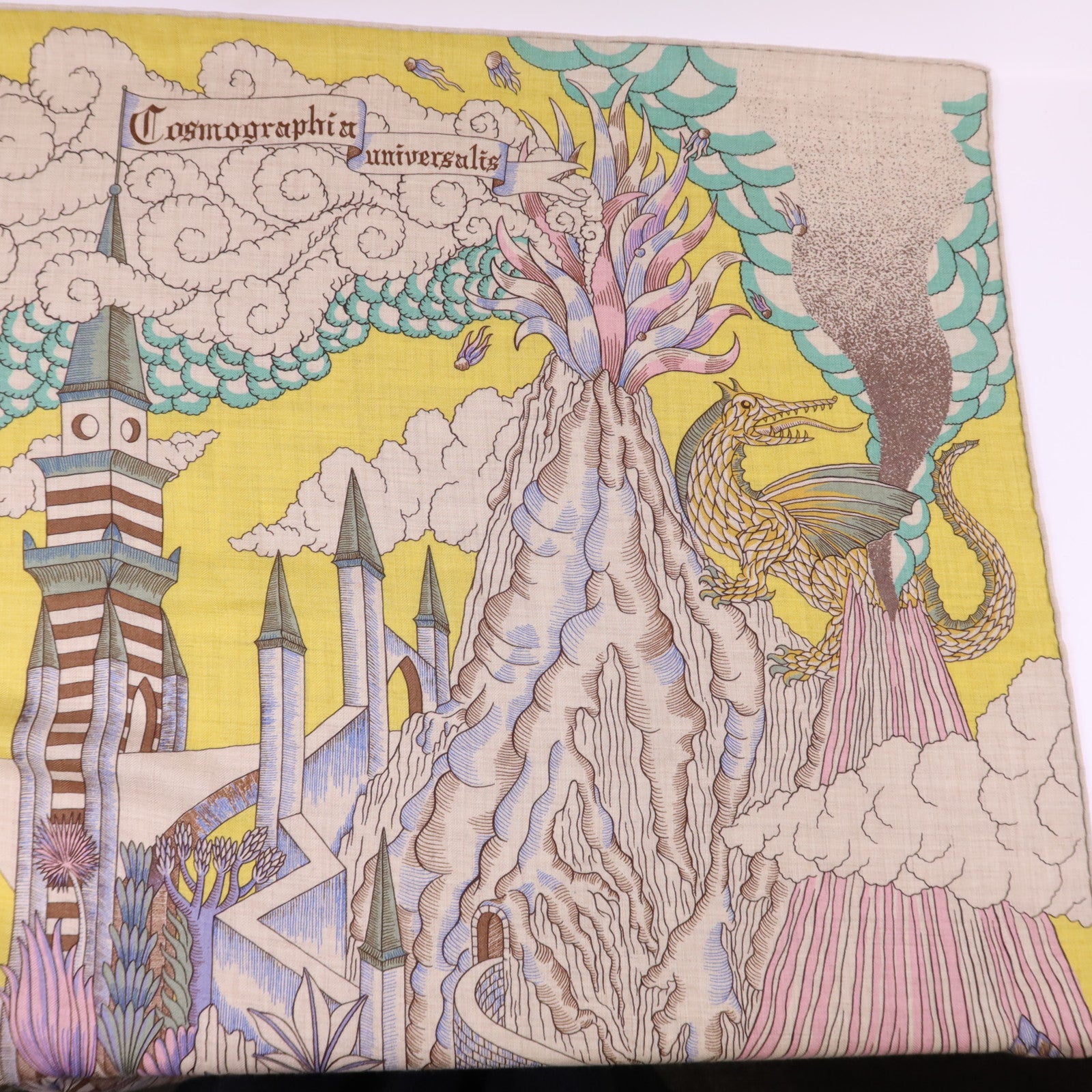 HERMES 絲質/羊絨Scarf 140X140絲巾