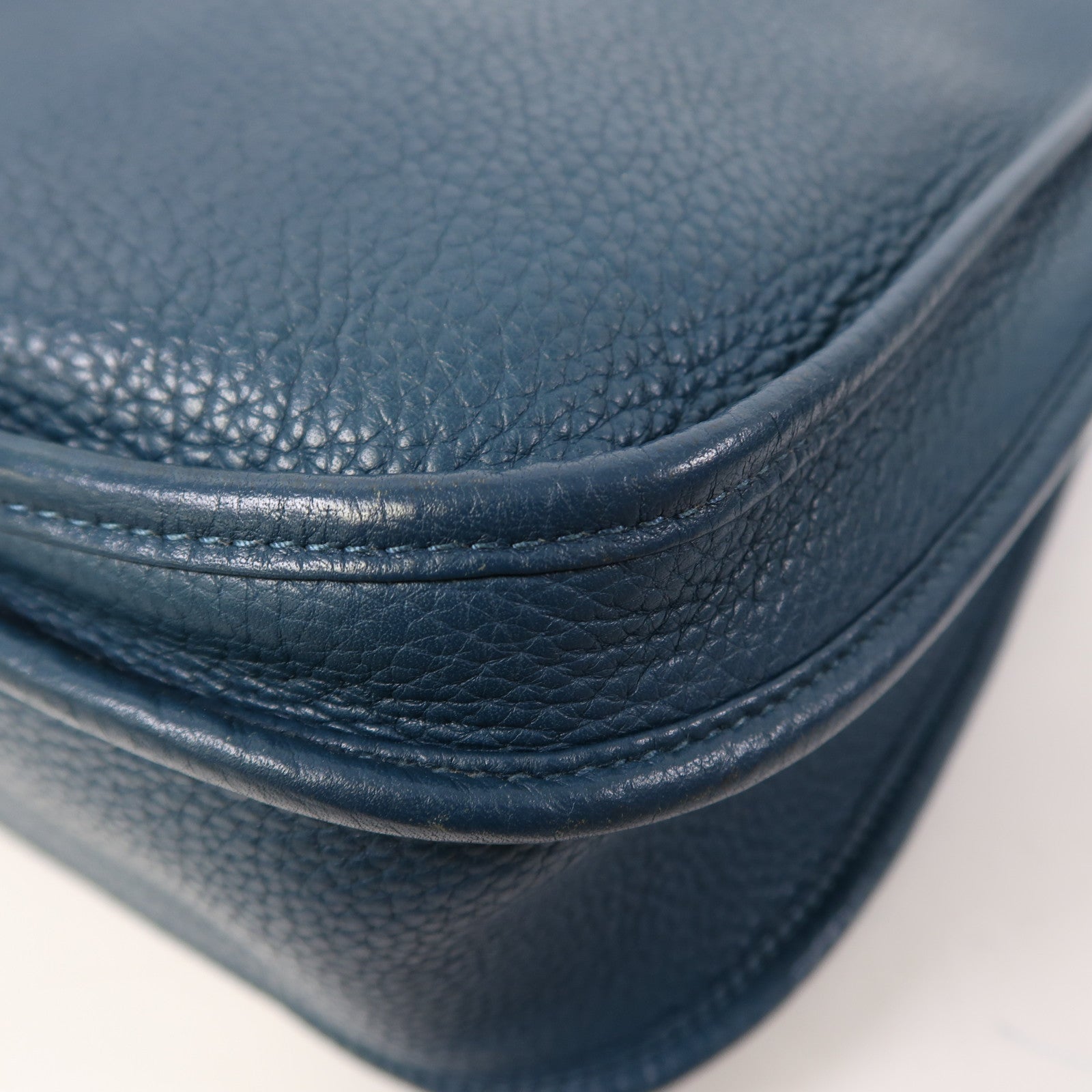 HERMES Clemence皮革Evelyne GM銀扣肩背袋深海藍色