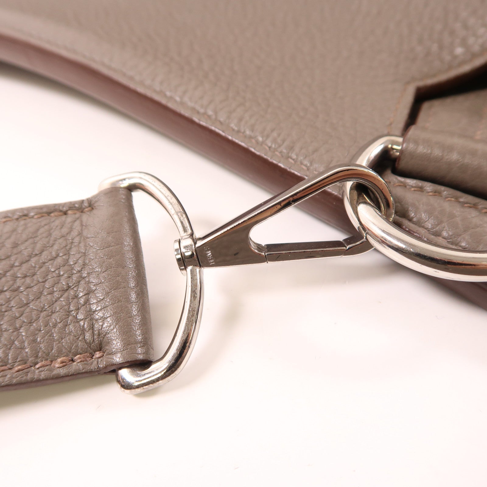 HERMES Clemence皮革Jypsiere 34銀扣肩背袋